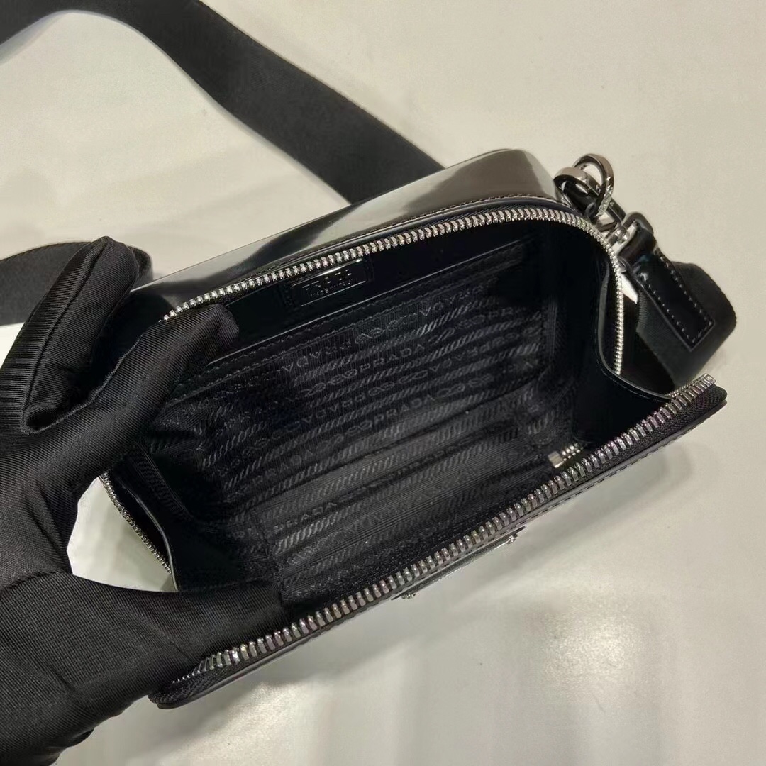 Prada Messenger Bag Nylon M