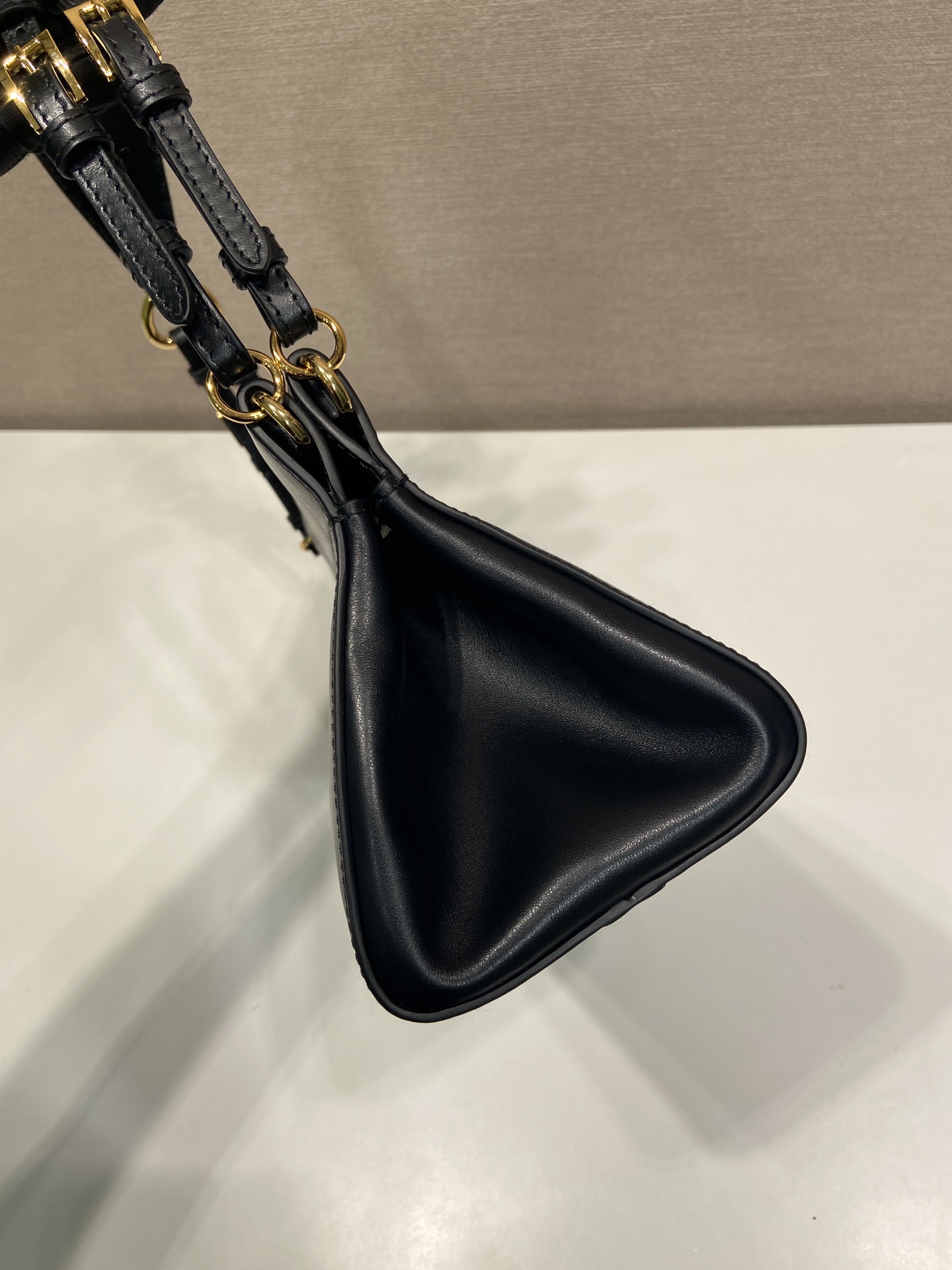 Prada Female Basic Bag 11cm