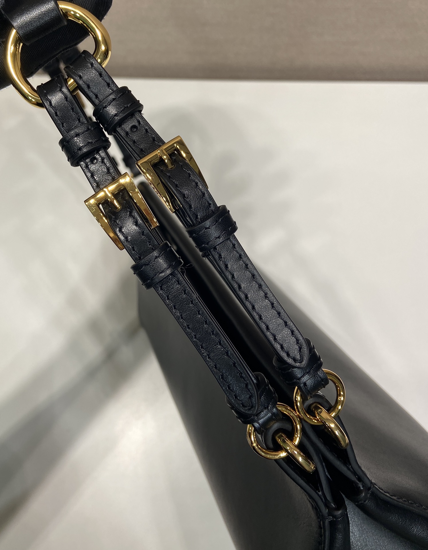 Prada Female Basic Bag 11cm