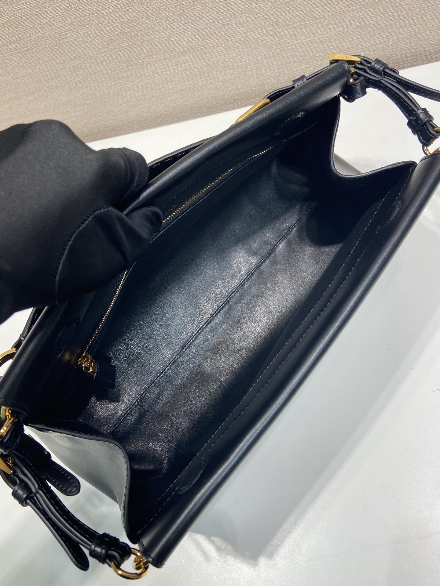 Prada Female Basic Bag 11cm