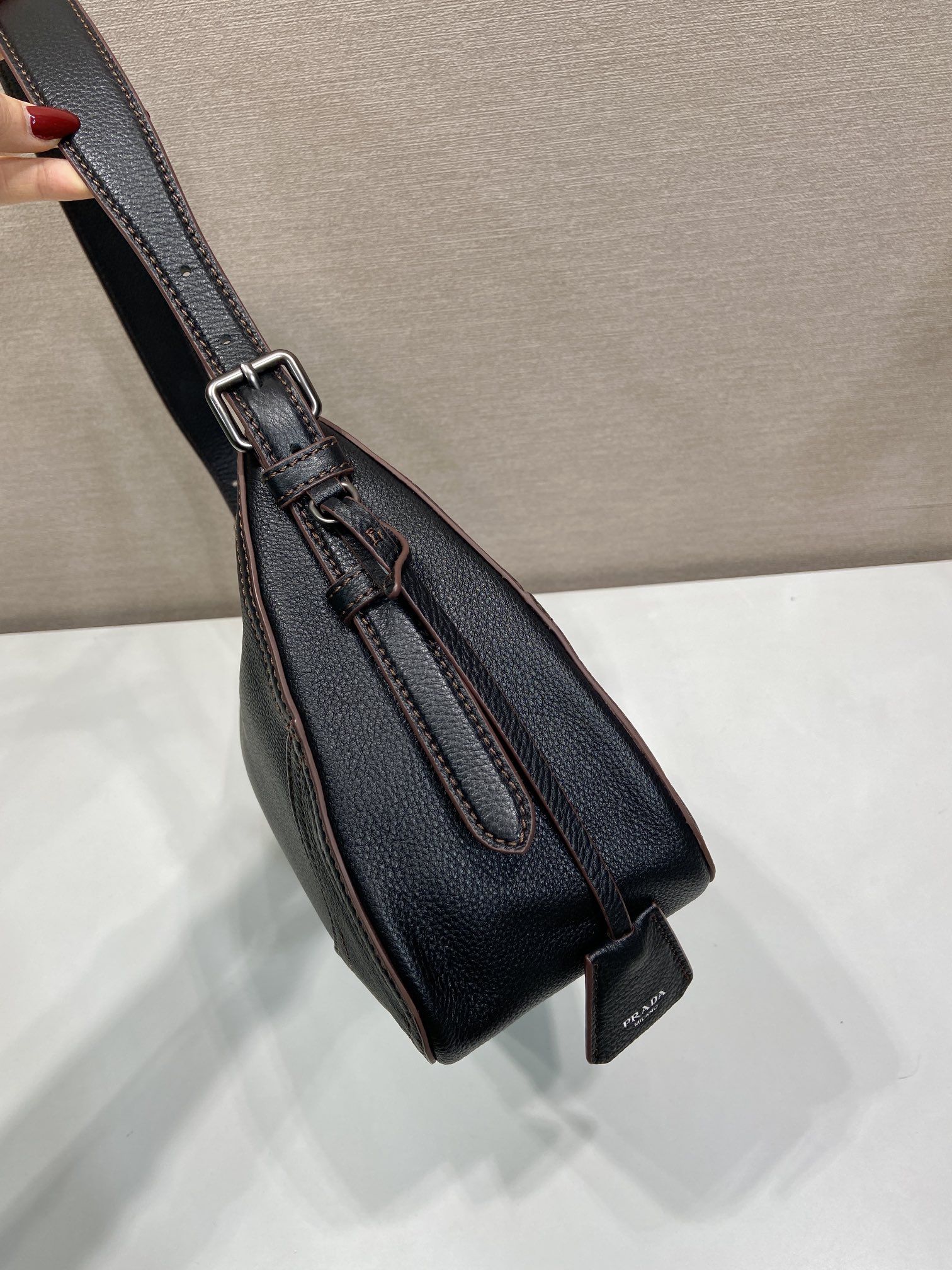 Prada Basic Bag M-11cm