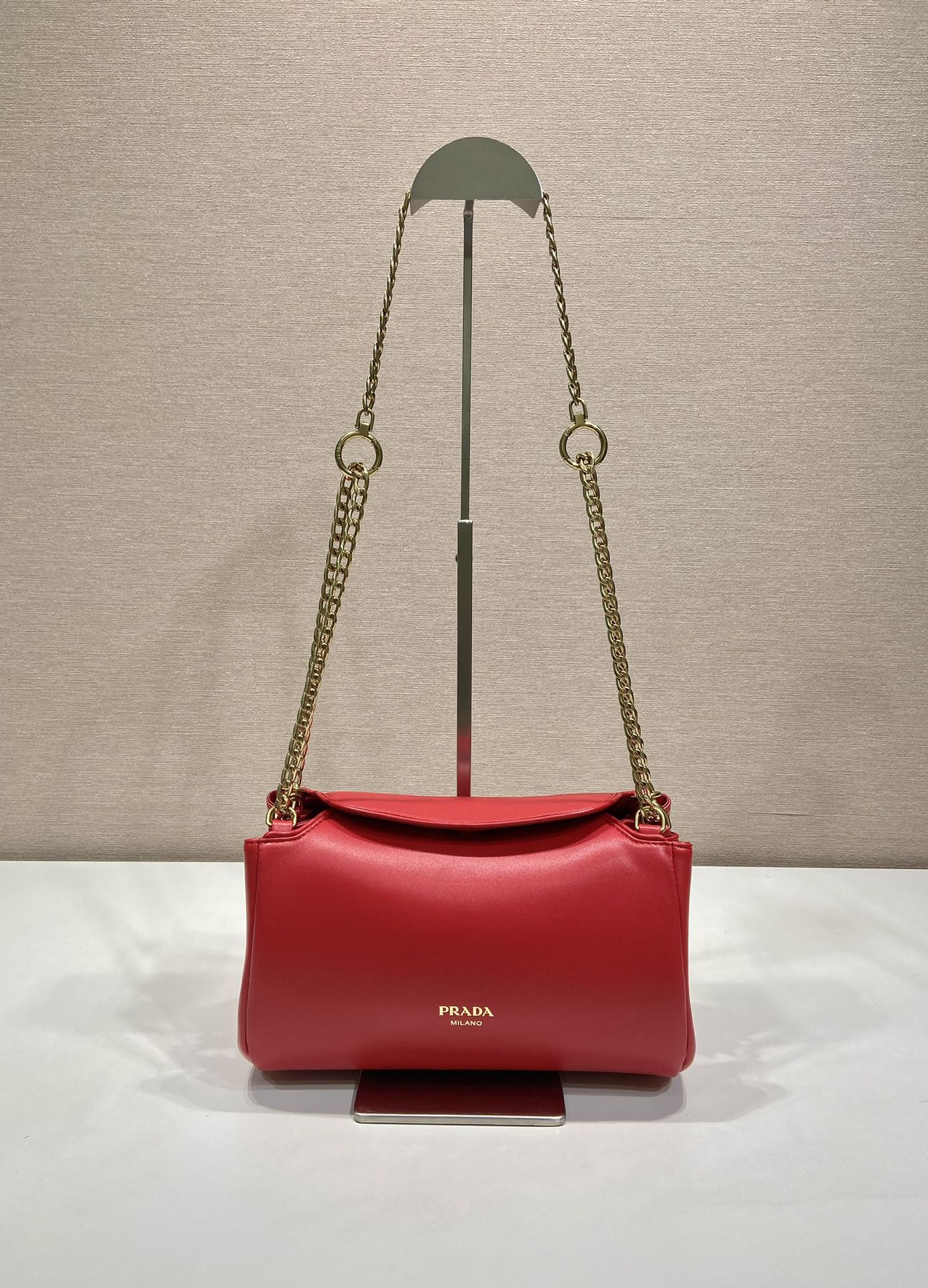 Prada Female Basic Bag 13cm-m-l