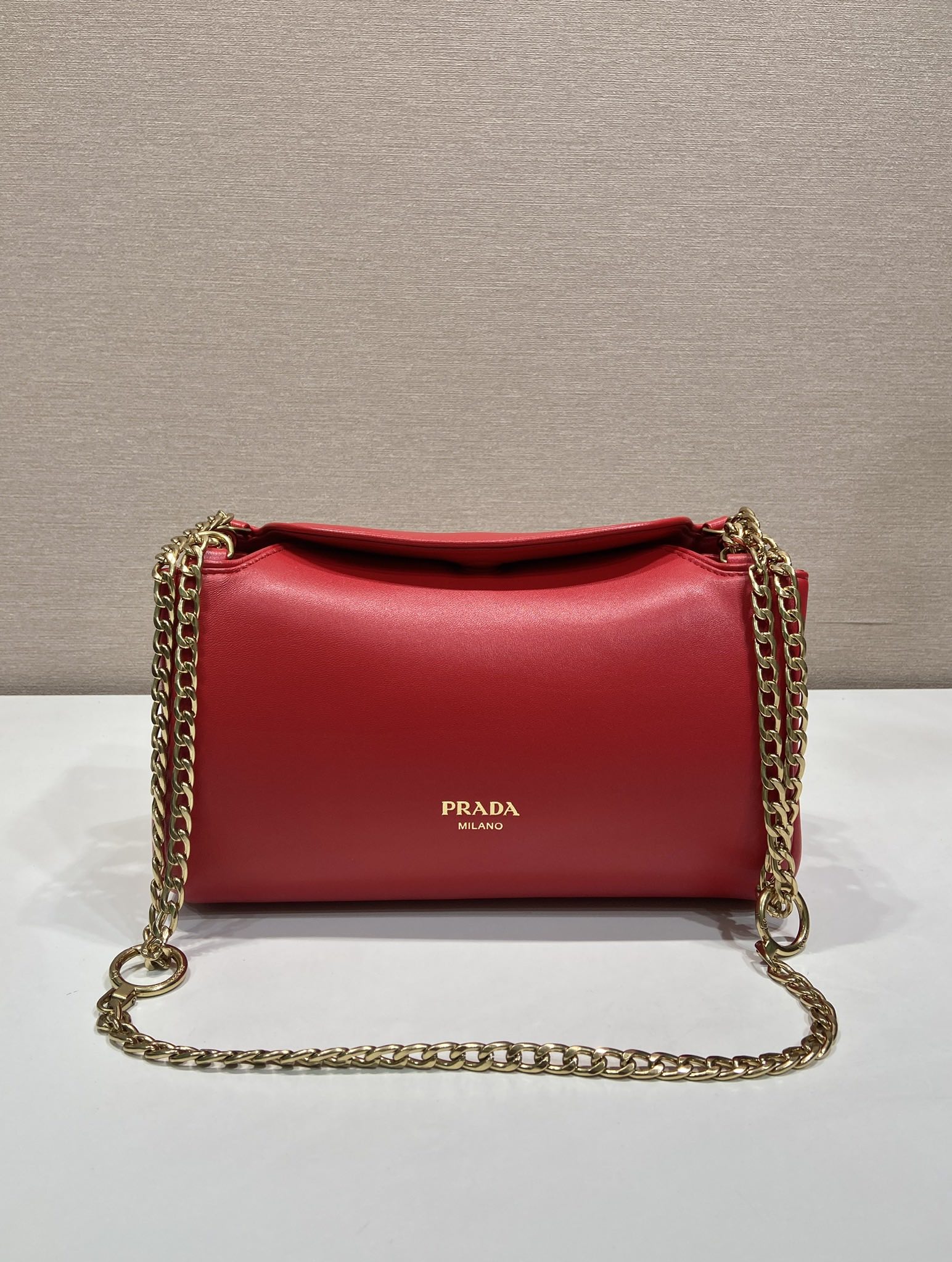 Prada Female Basic Bag 13cm-m-l