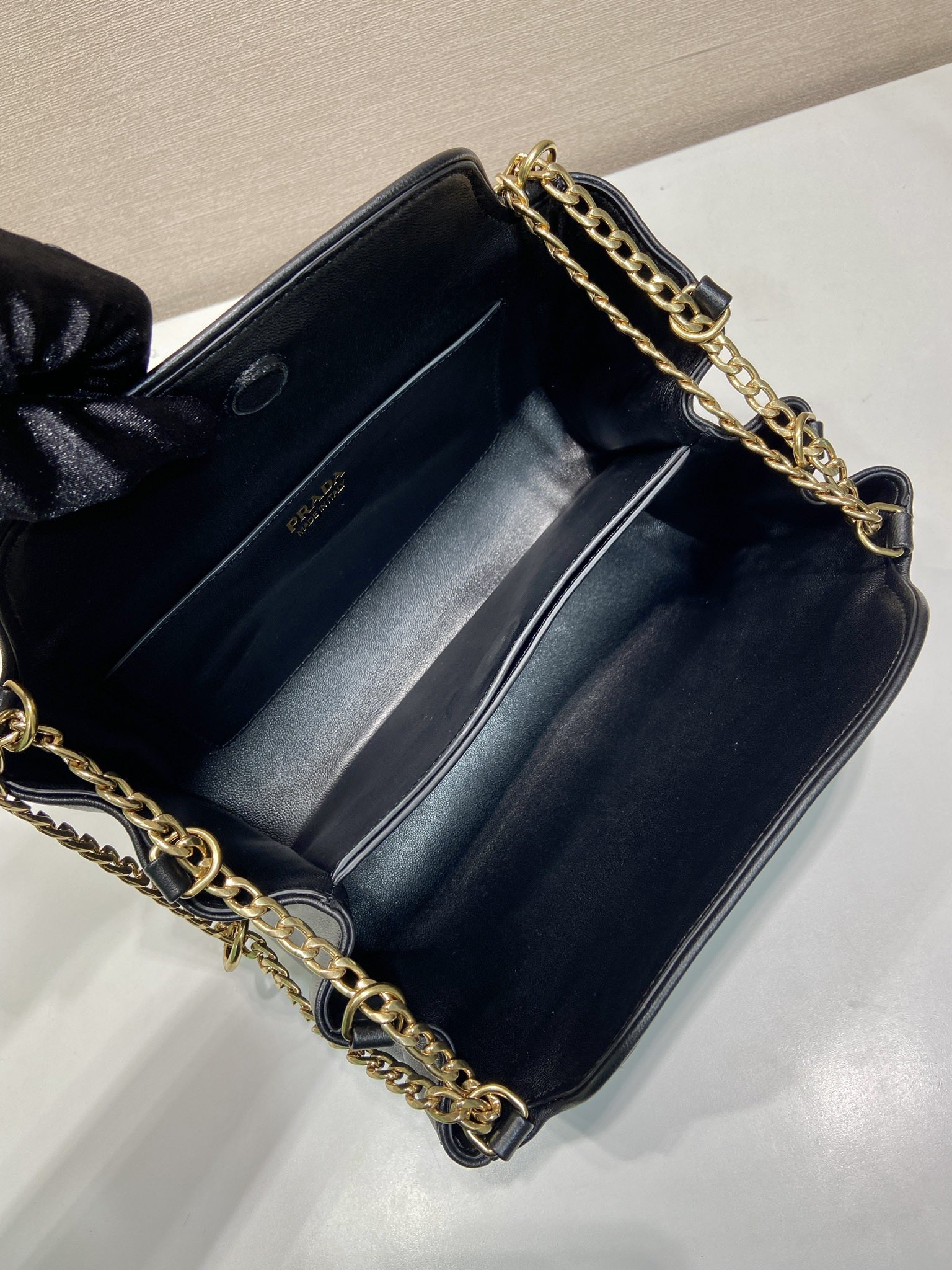 Prada Female Basic Bag 13cm-m-l