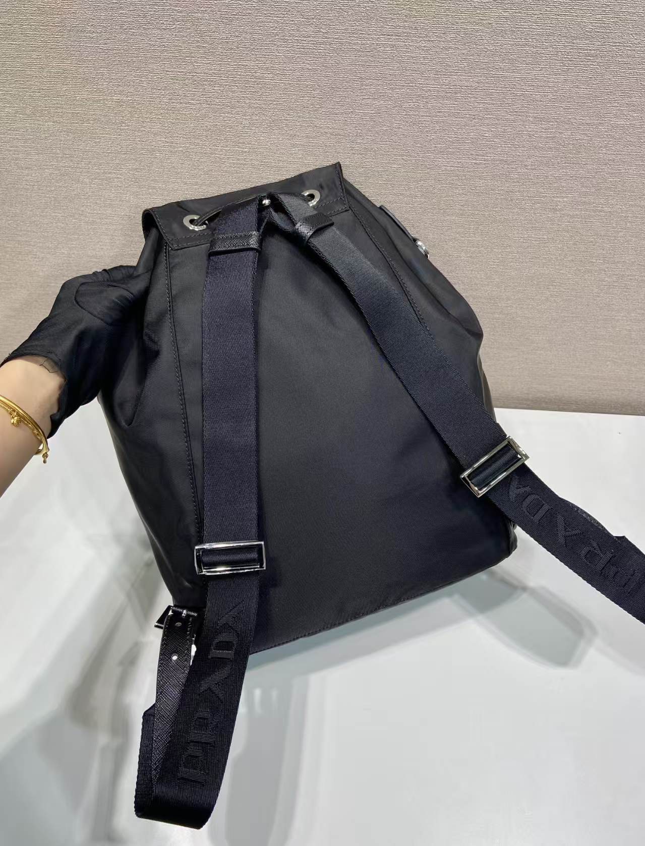 Prada Shoulder Bag Cow Leather 15cm