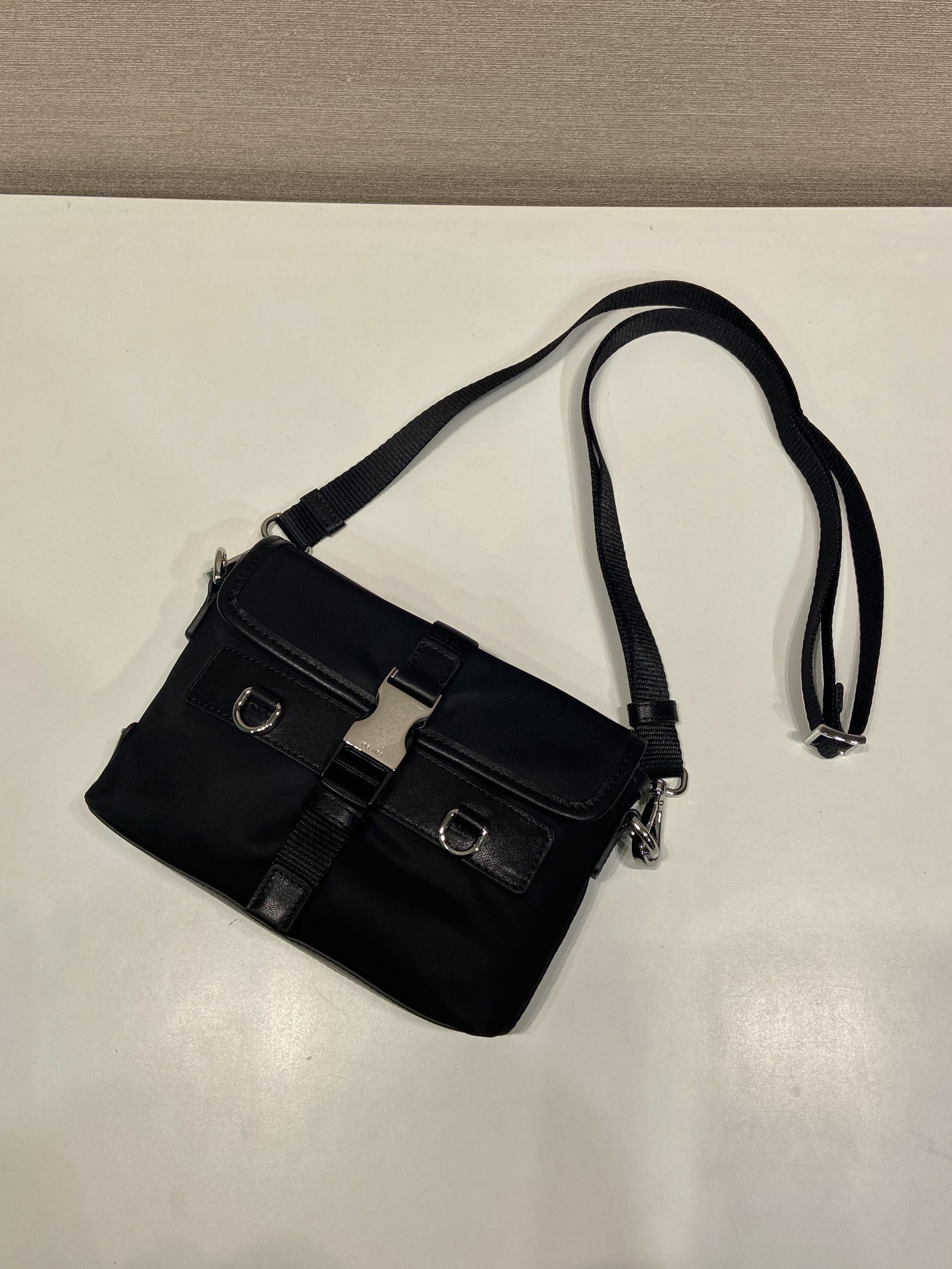 Prada Basic Bag M-l