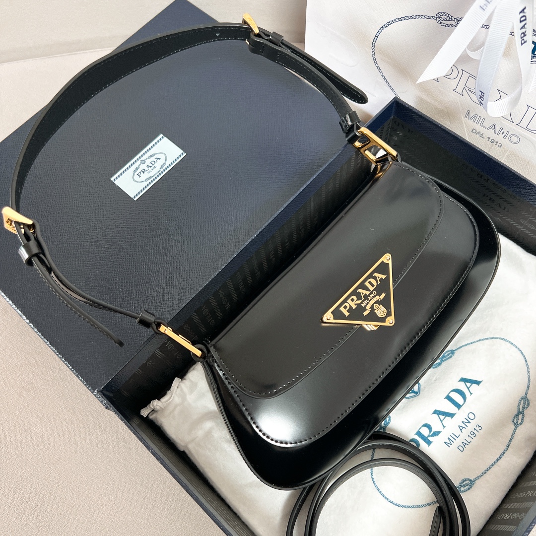 Shoulder Bag Cow Leather M-l-s