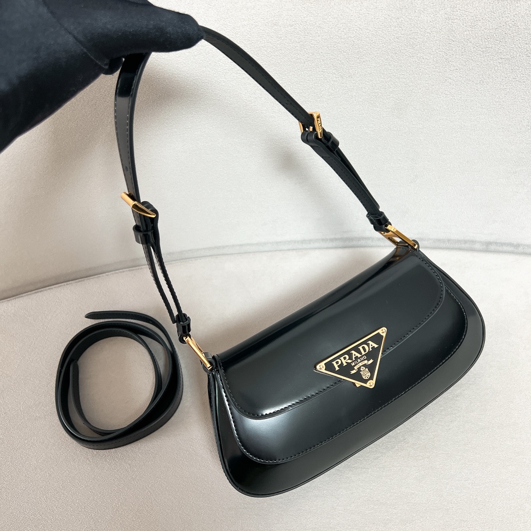 Shoulder Bag Cow Leather M-l-s