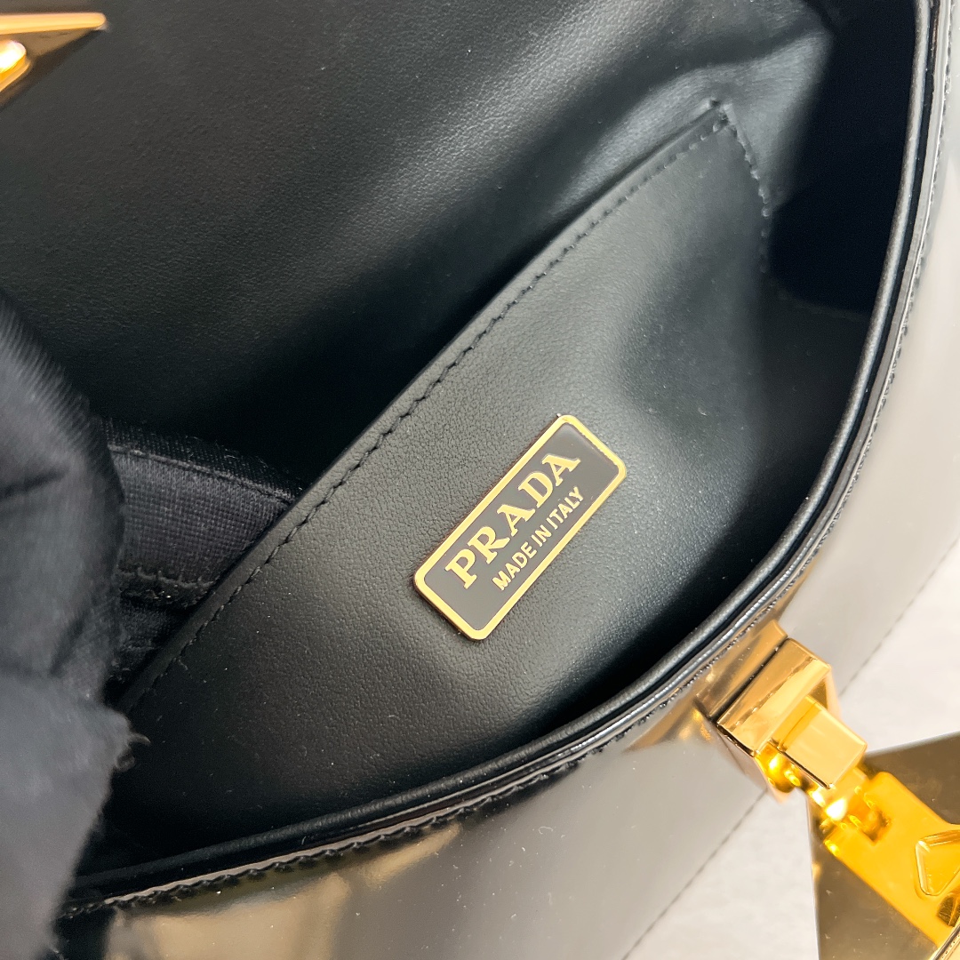 Shoulder Bag Cow Leather M-l-s
