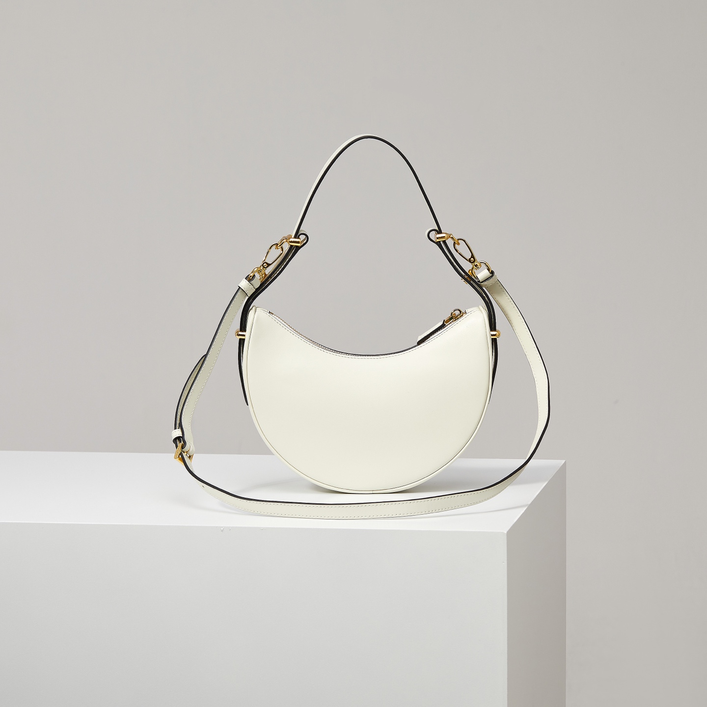 Prada Basic Bag White M-s