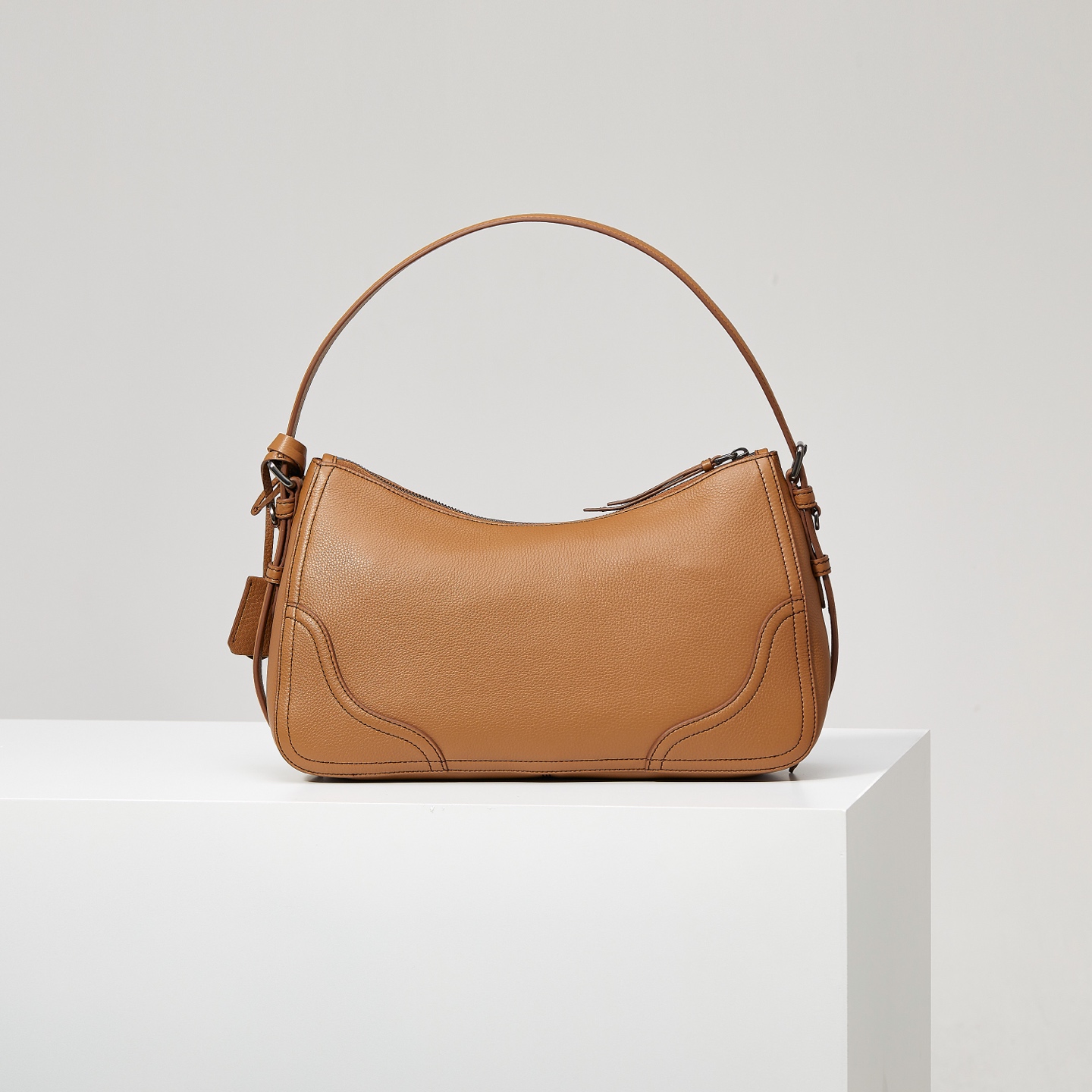 Prada Basic Bag M-11cm-s