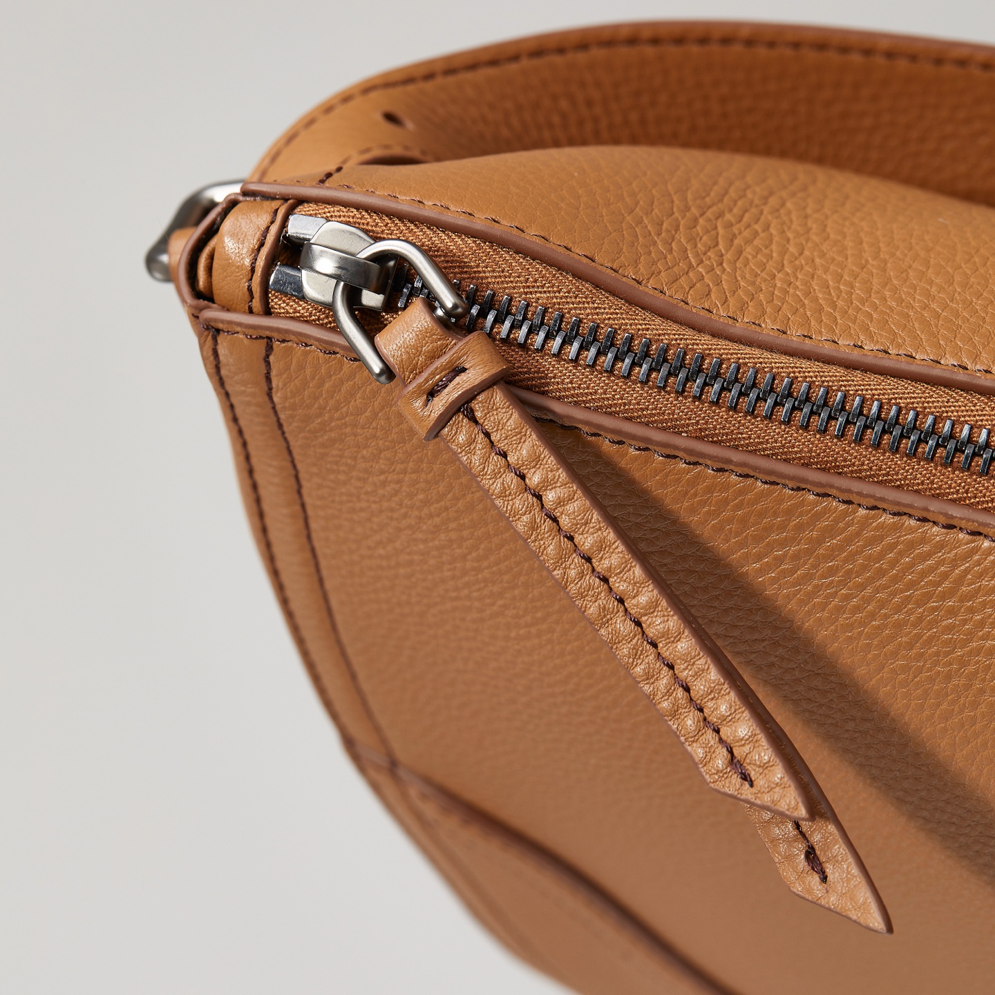 Prada Basic Bag M-11cm-s