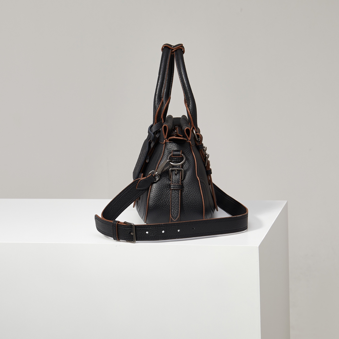 Prada Tote Bag Black 11cm-s