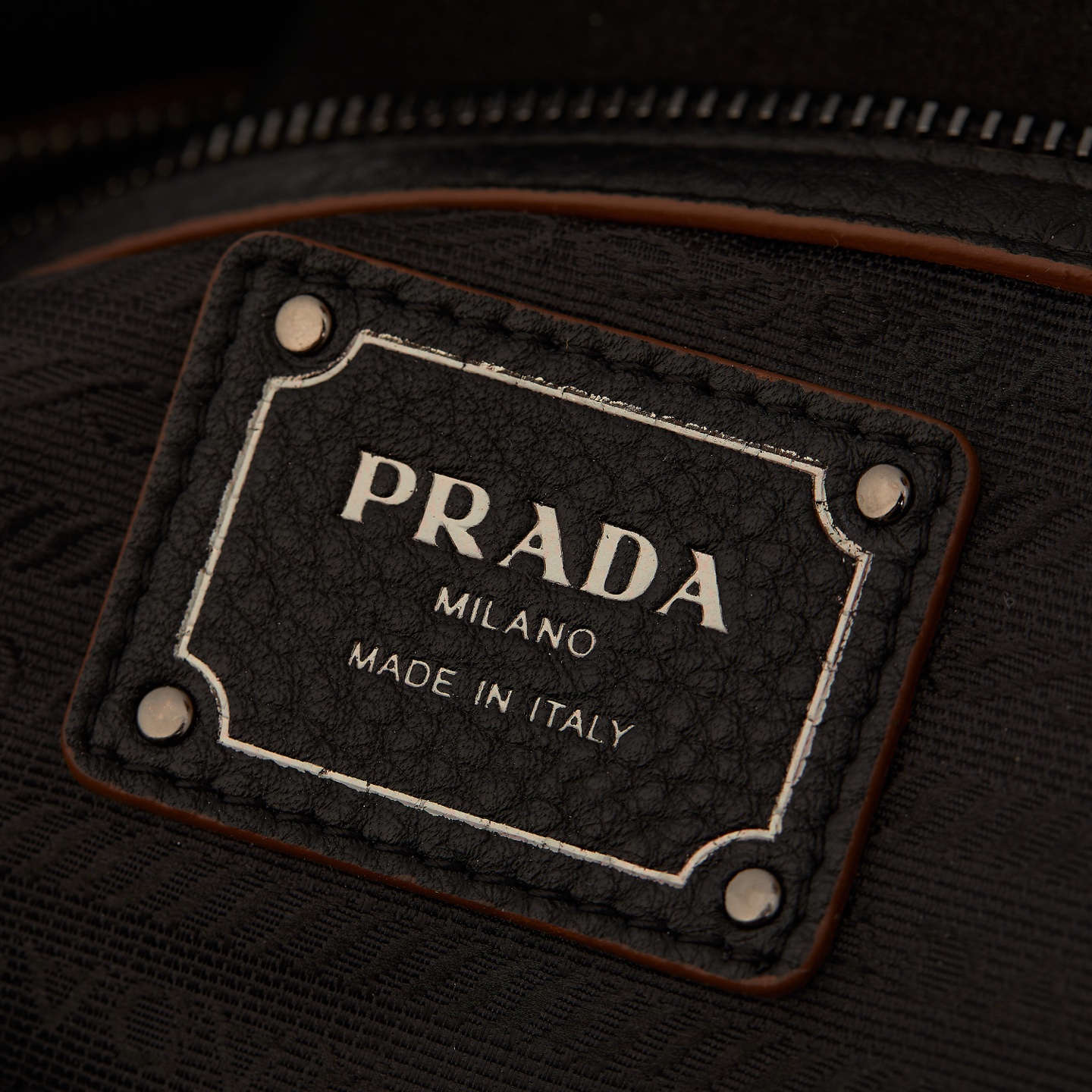 Prada Tote Bag Black 11cm-s