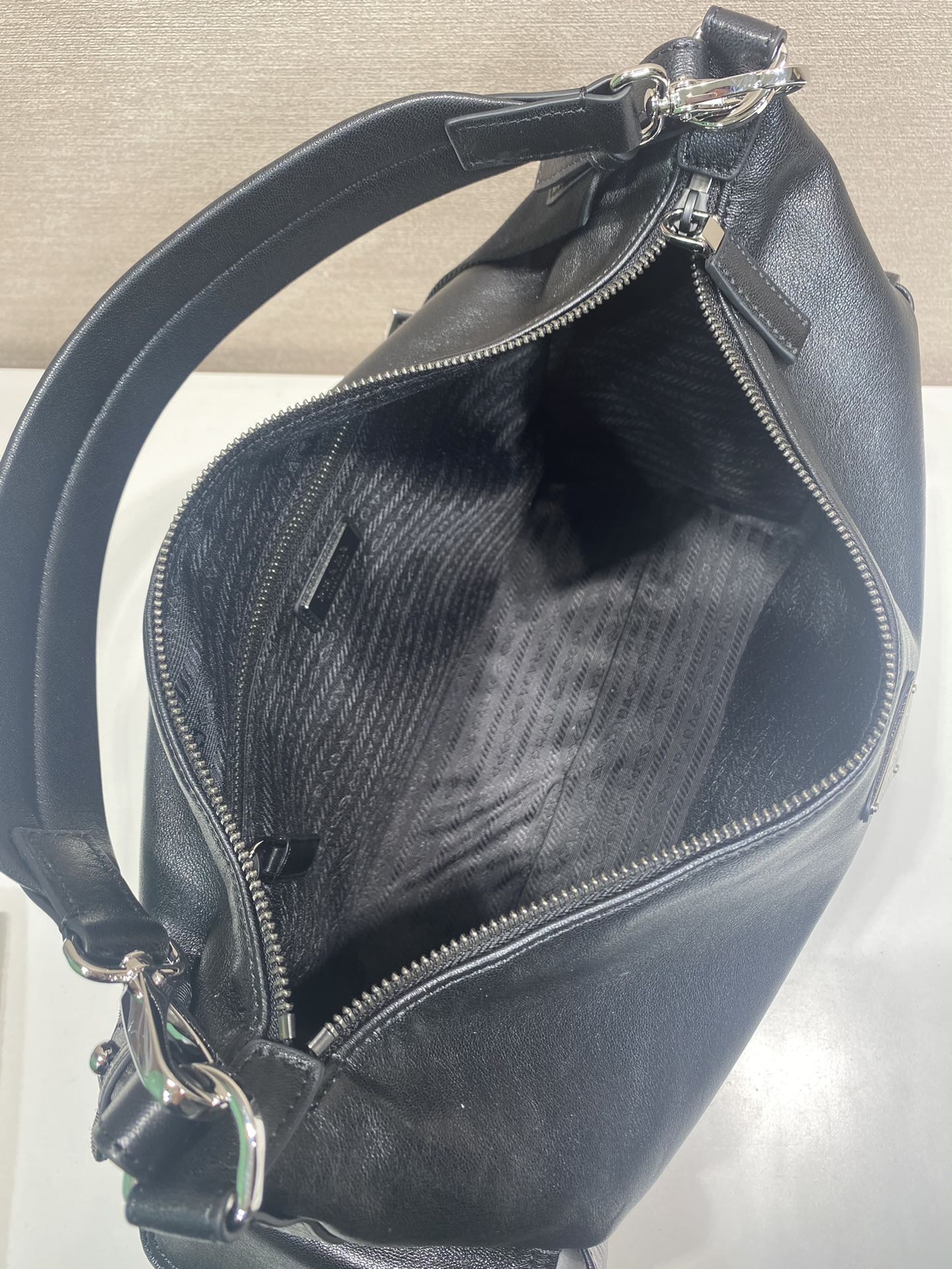 Prada Basic Bag Sheepskin 15cm-l
