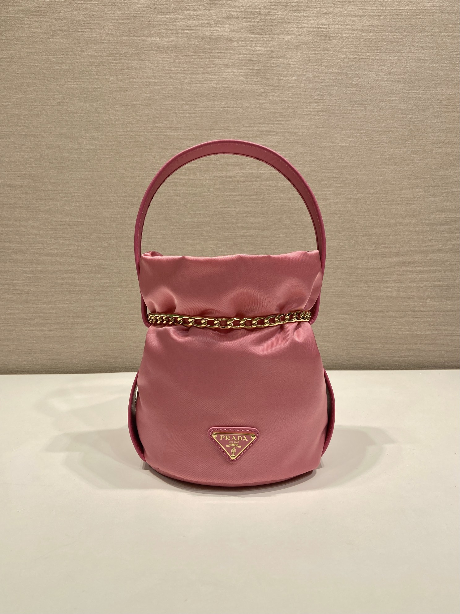 Prada Basic Bag Cow Leather 15cm