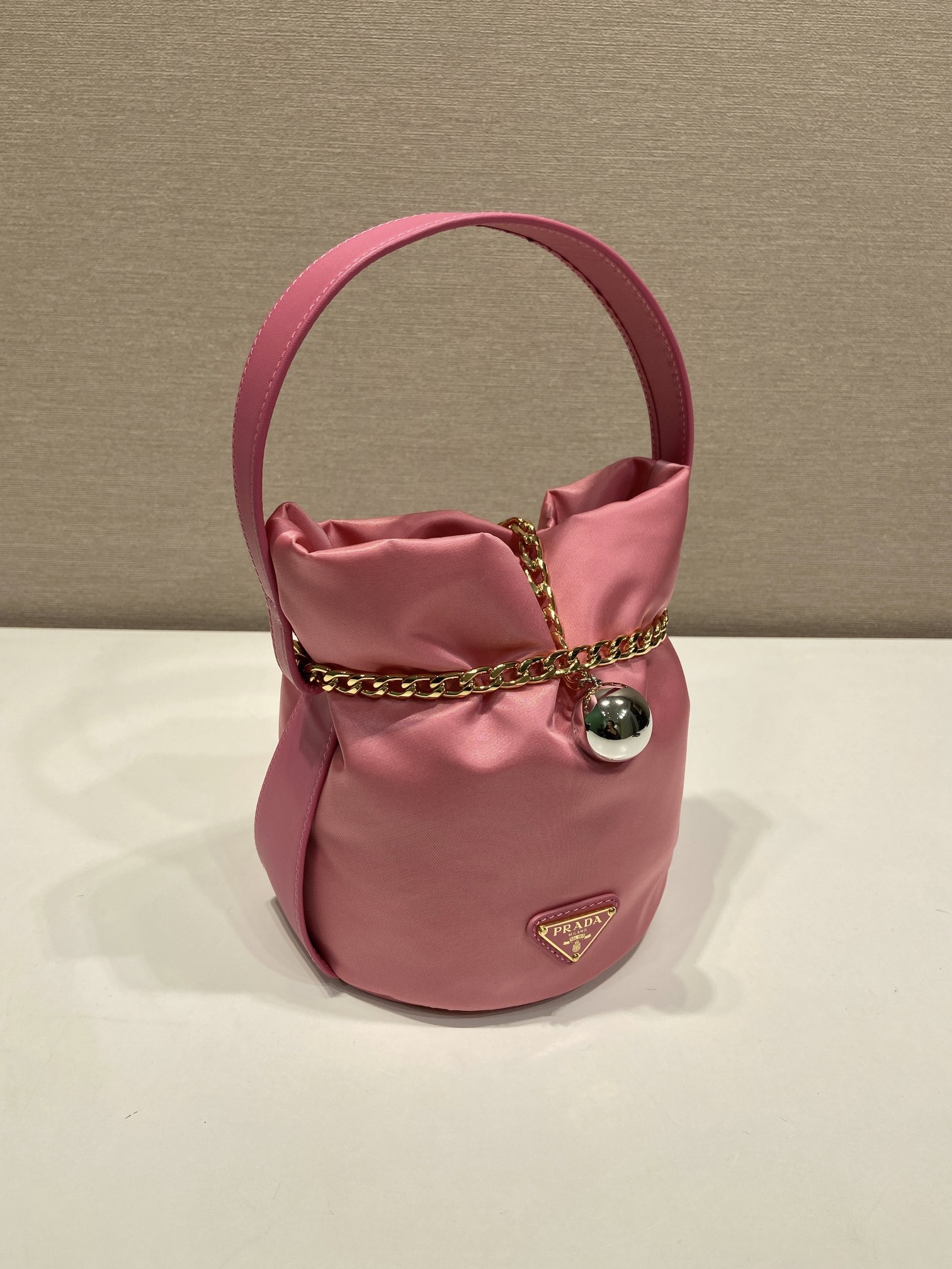 Prada Basic Bag Cow Leather 15cm