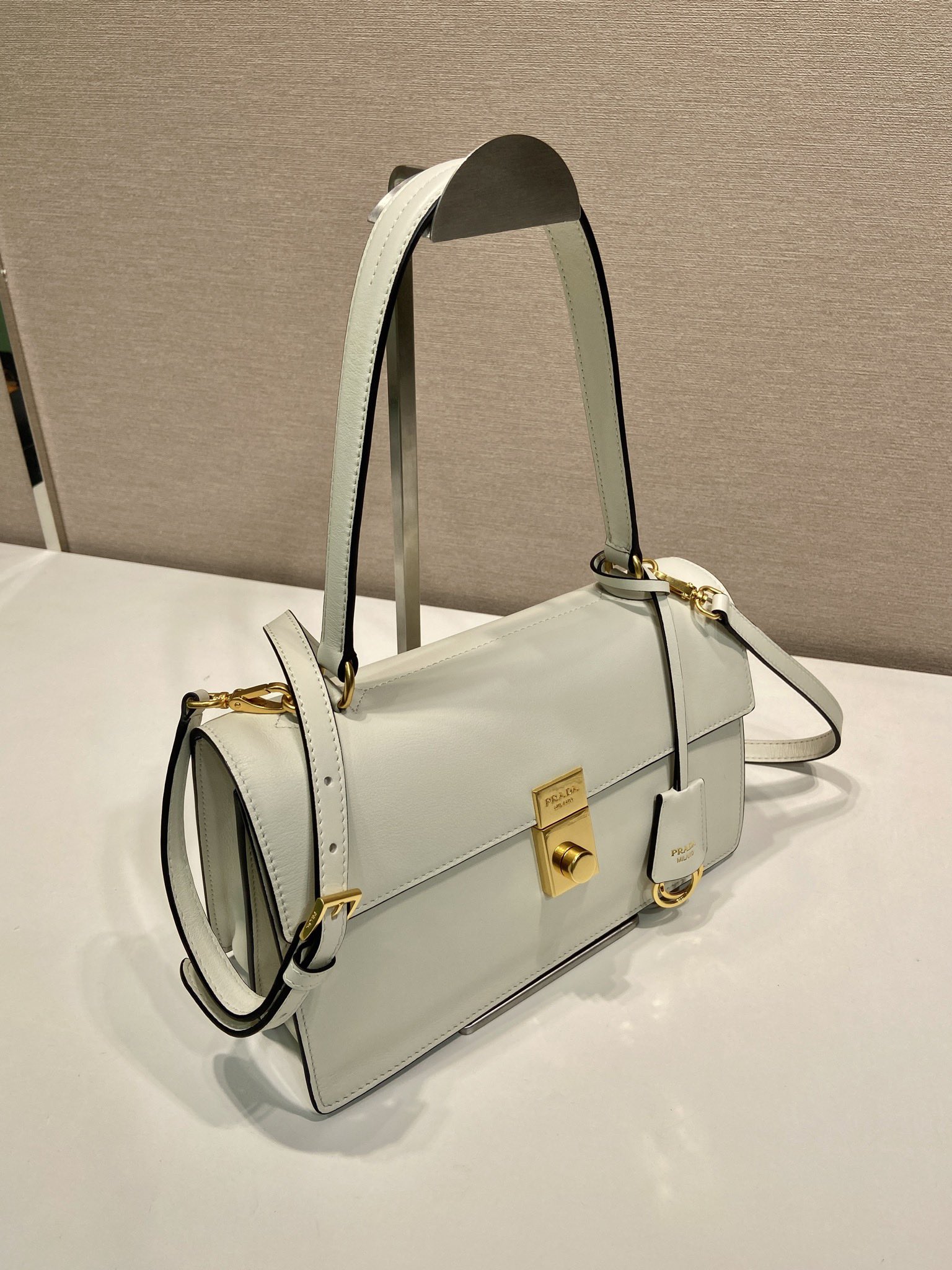 Prada Basic Bag Cow Leather 10cm-s