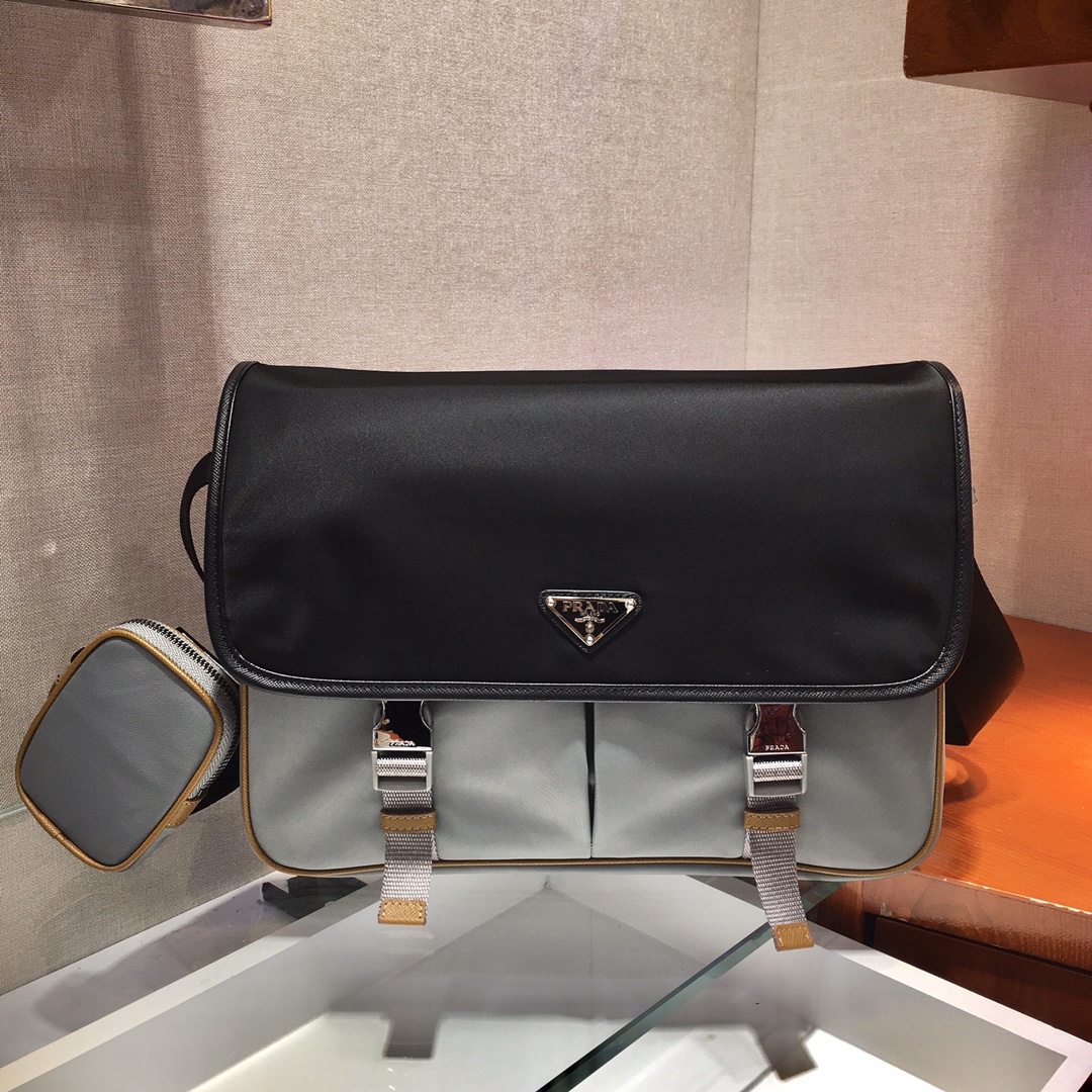 Prada Messenger Bag Nylon 12cm-s