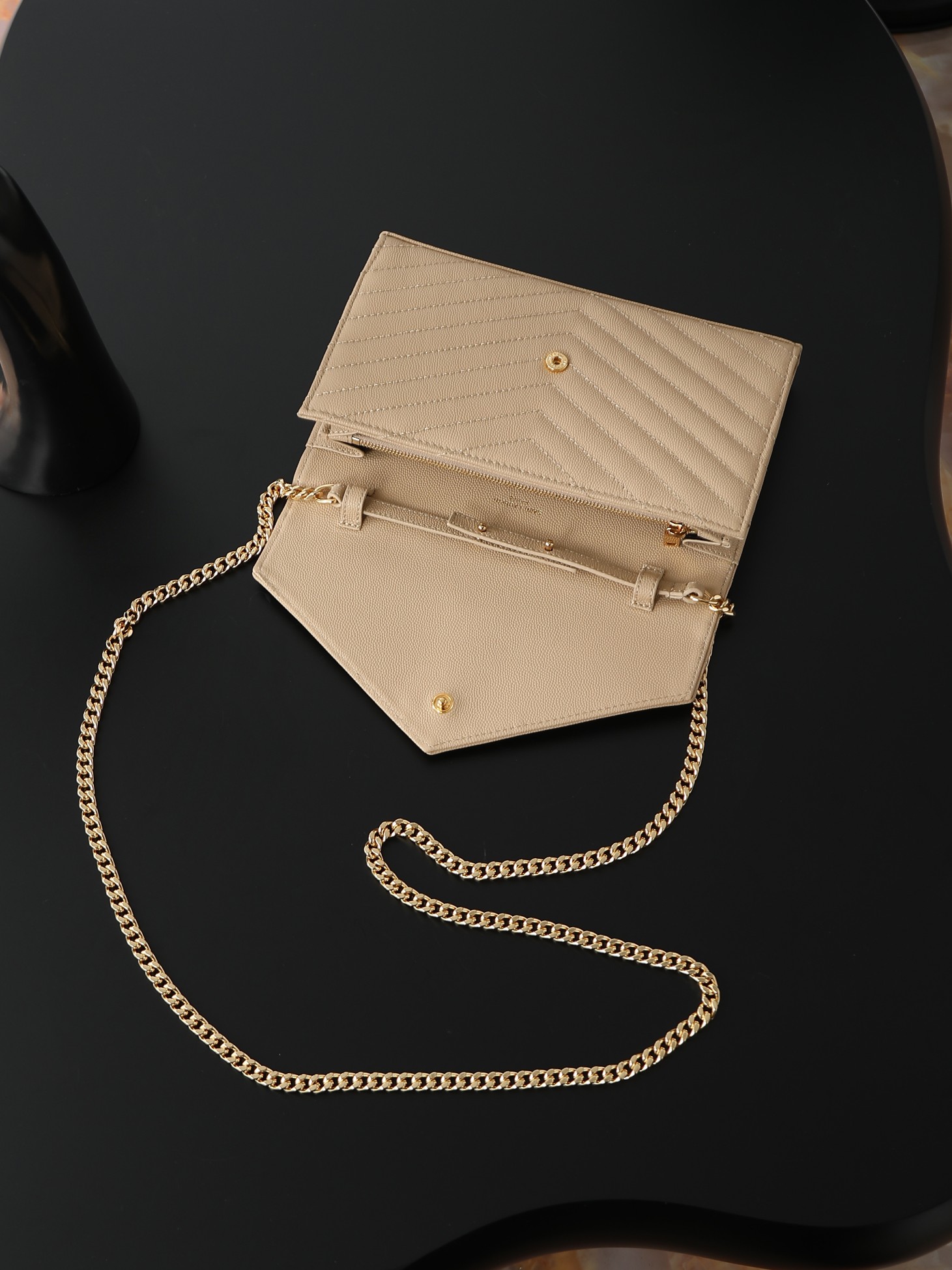 Louis Vuitton Basic Bag Cow Leather Large Capacity M-l