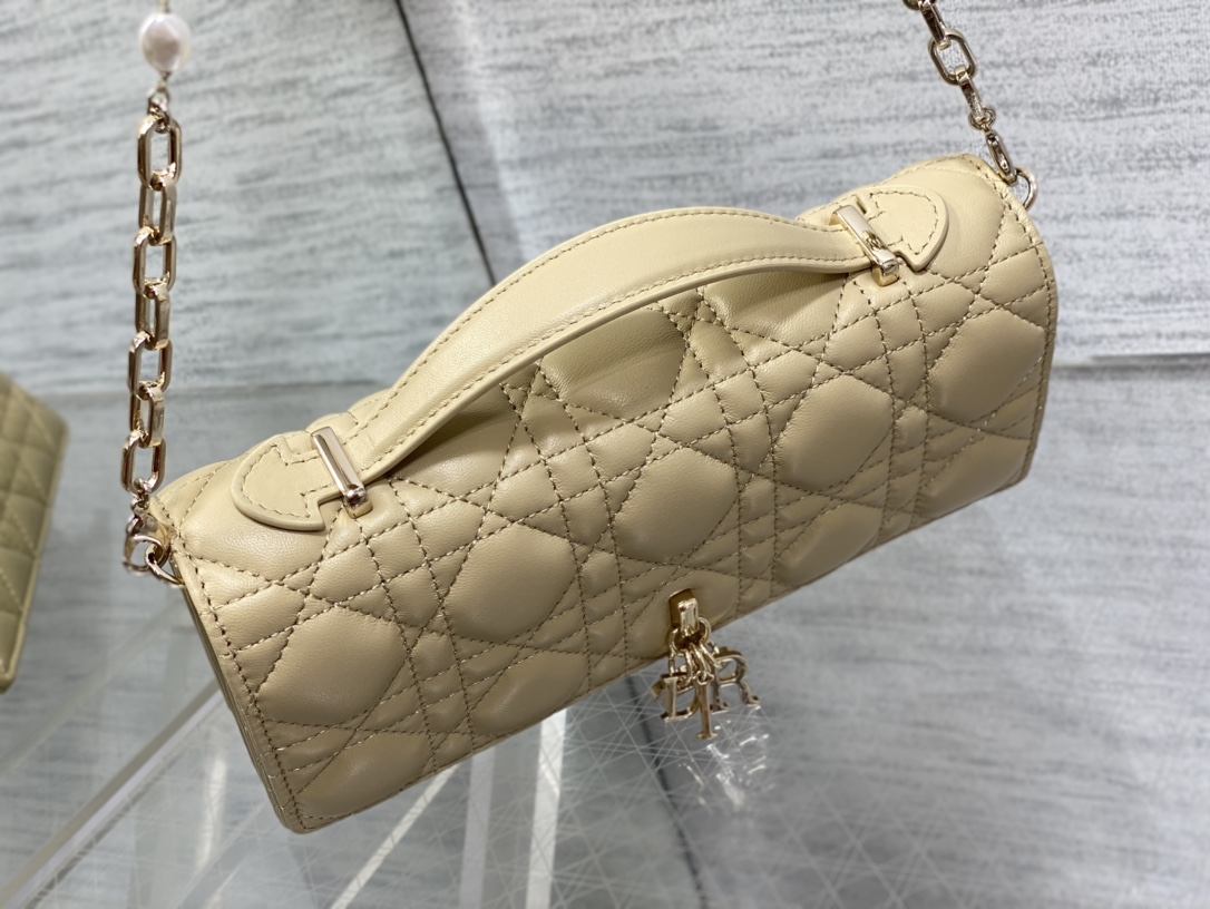 Clutch Bag Sheepskin M-s