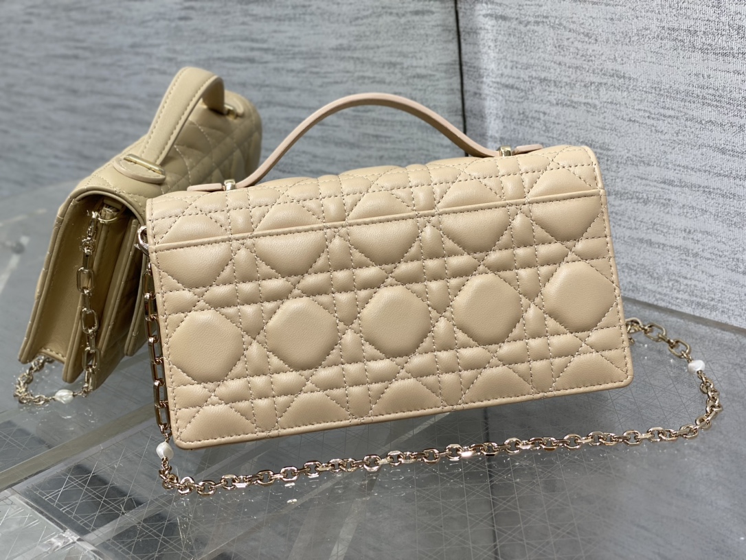Clutch Bag Sheepskin M-s