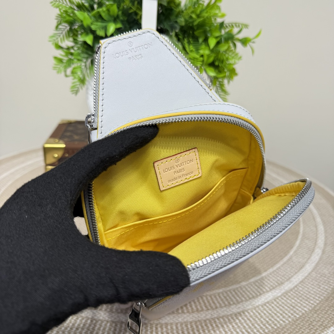 Louis Vuitton Shoulder Bag Cow Leather M-l-s