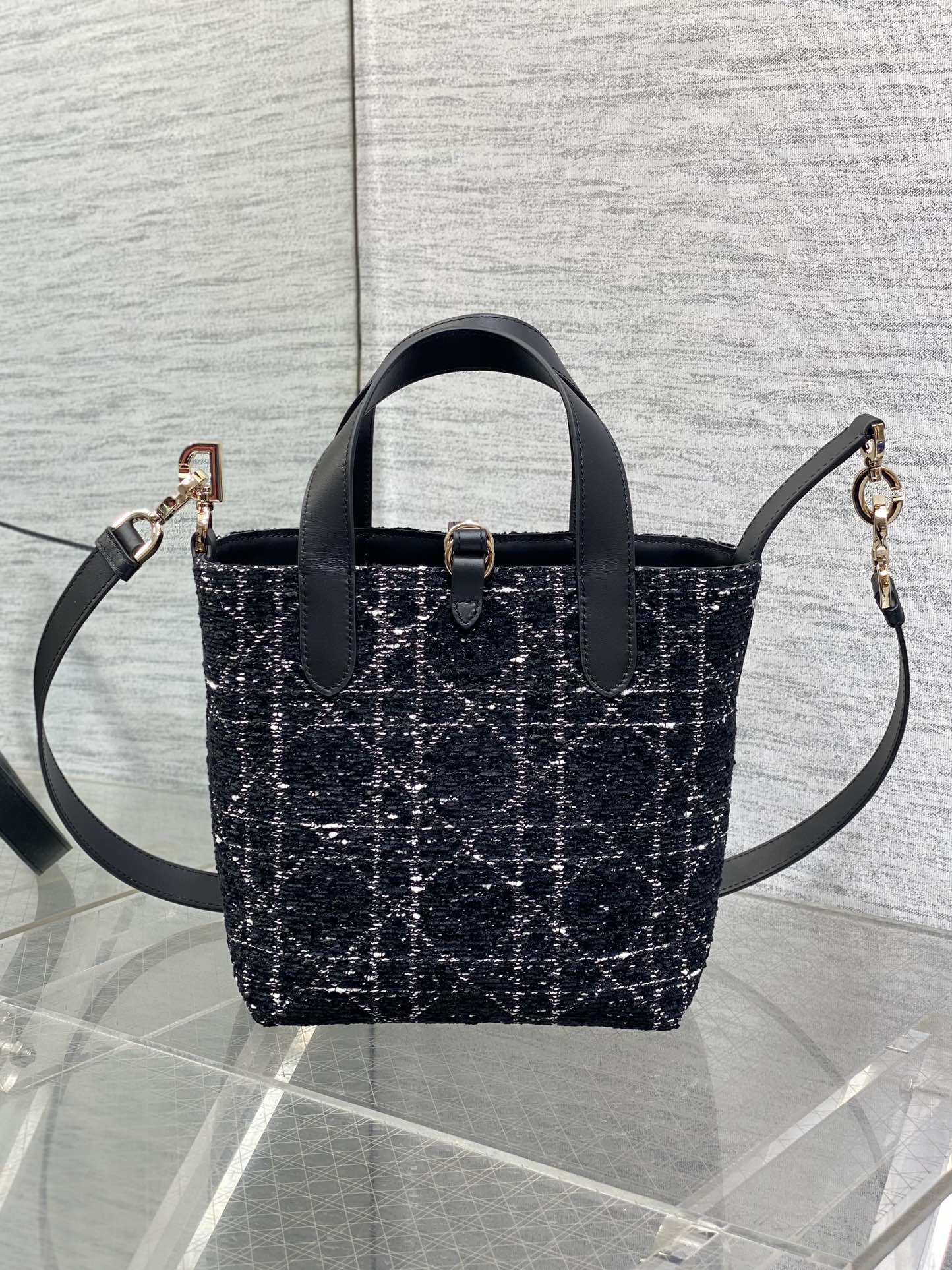 Basic Bag Cow Leather Foldable 18cm-s