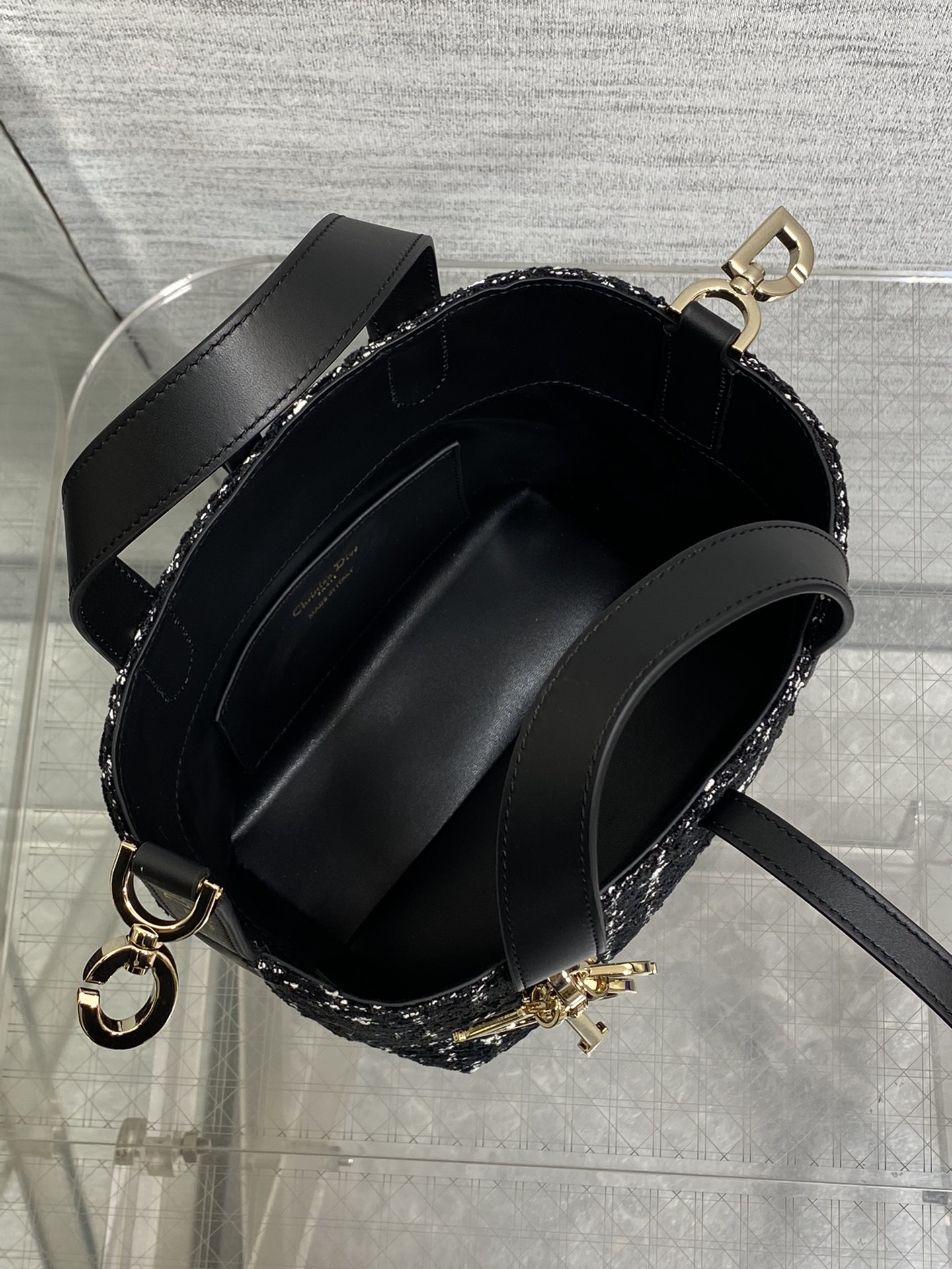 Basic Bag Cow Leather Foldable 18cm-s