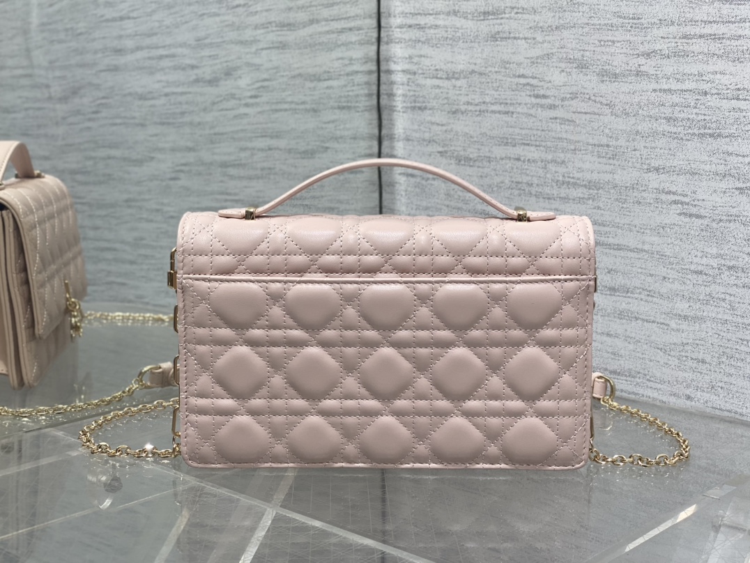 Clutch Bag Sheepskin S-14cm