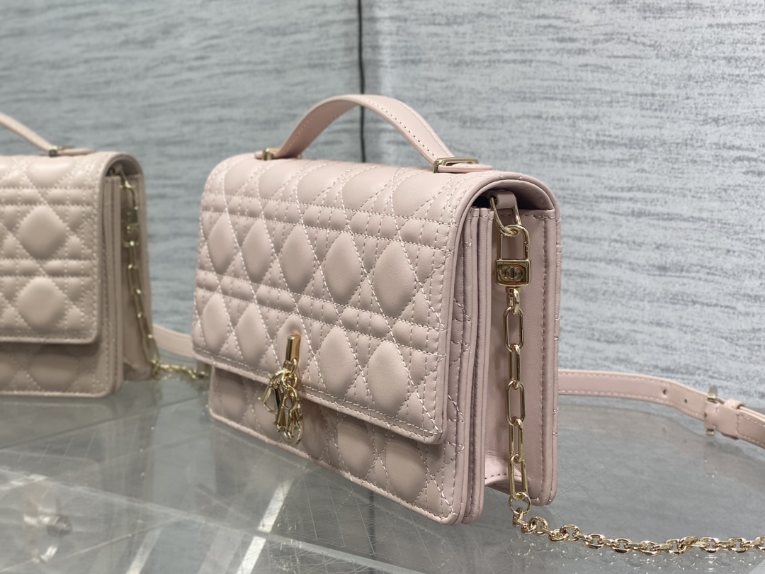Clutch Bag Sheepskin S-14cm