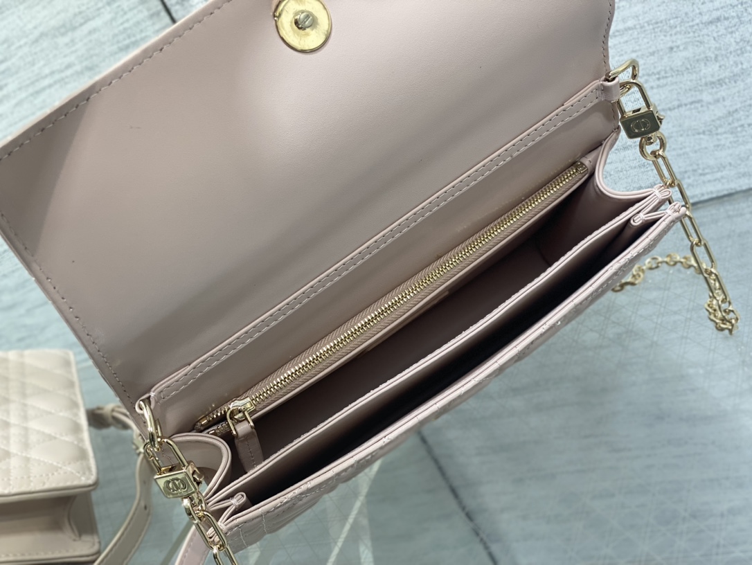 Clutch Bag Sheepskin S-14cm