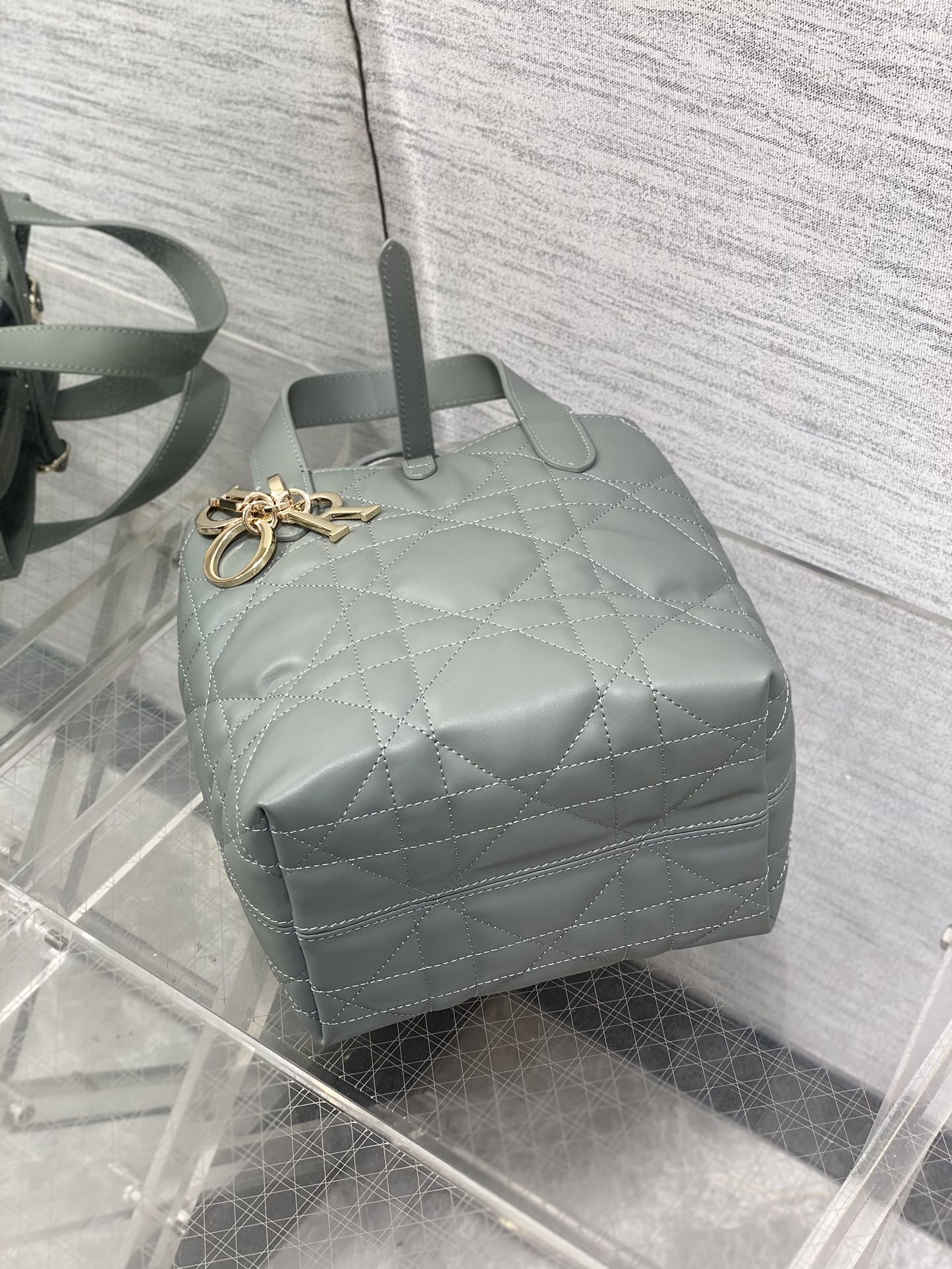 Basic Bag Cow Leather Foldable 18cm-s
