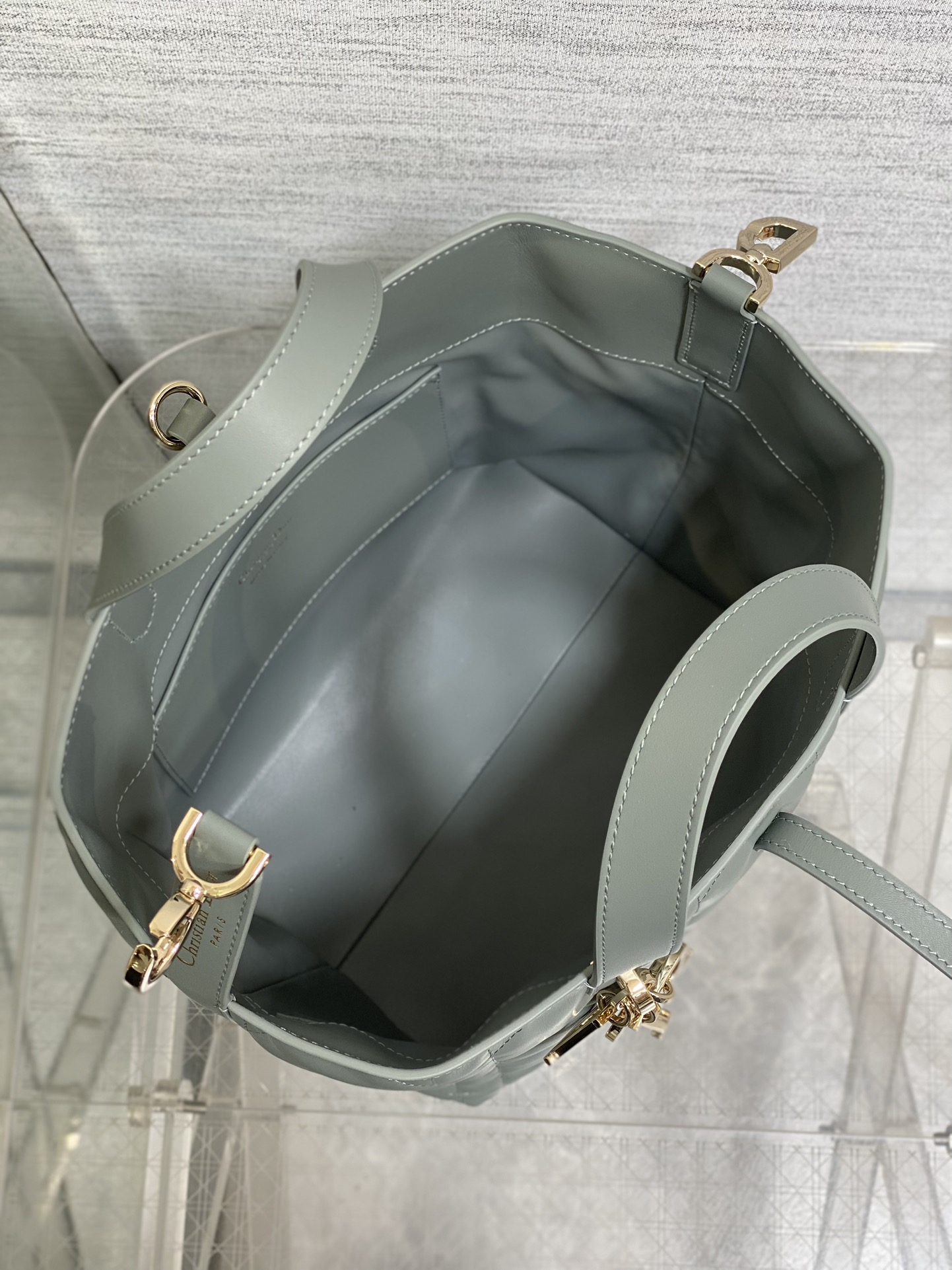 Basic Bag Cow Leather Foldable S-22cm