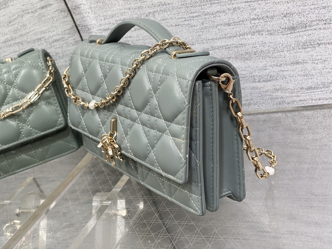 Clutch Bag Sheepskin M-s