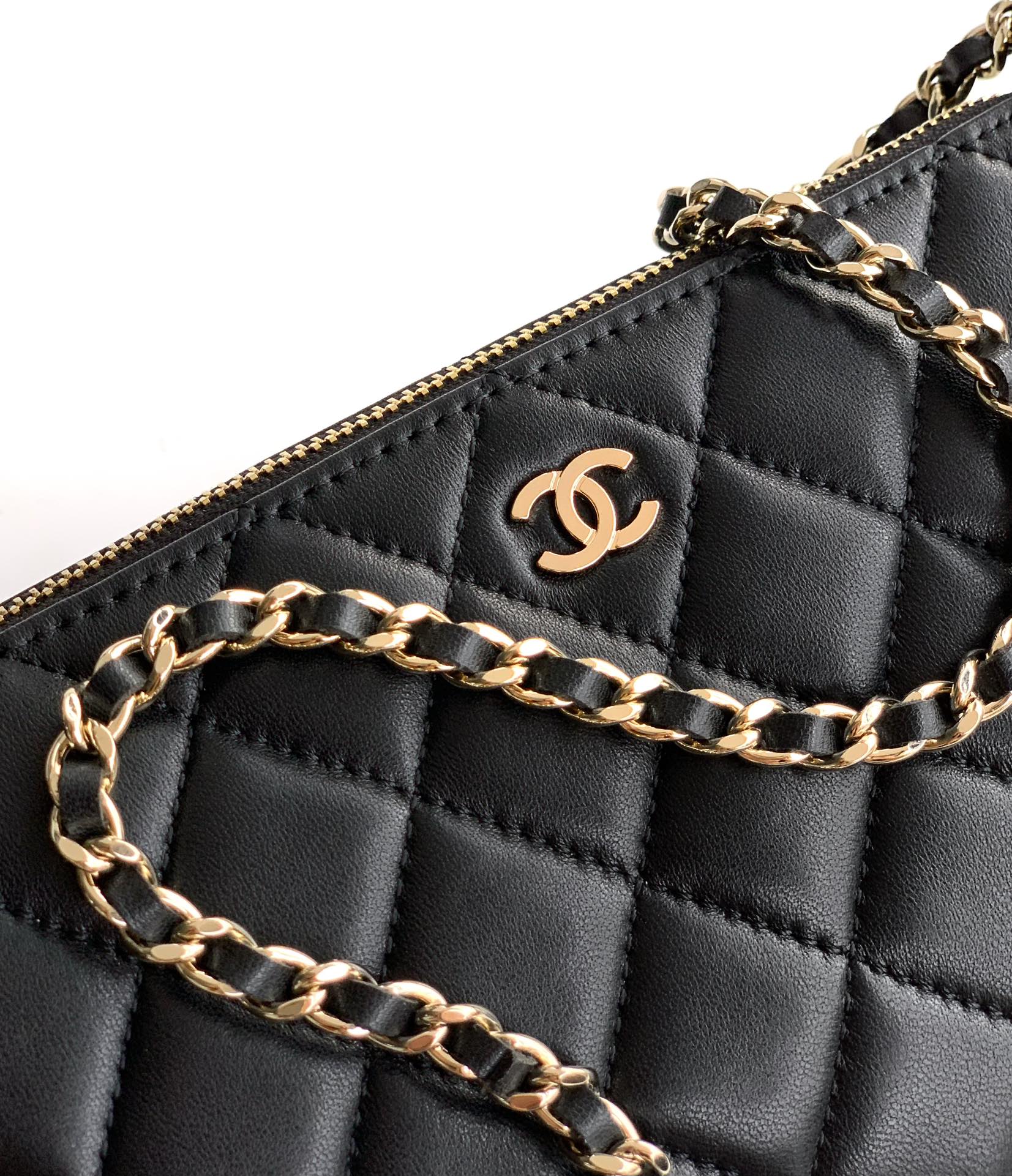 Chanel Basic Bag Sheepskin L