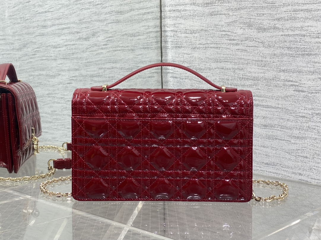 Clutch Bag Sheepskin S-14cm