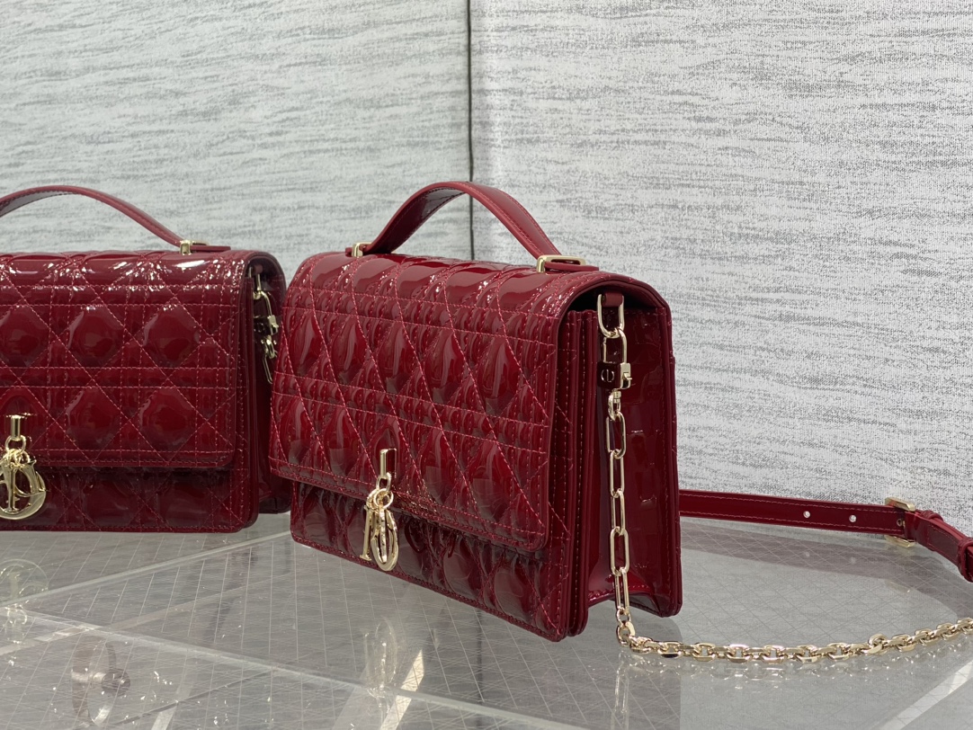Clutch Bag Sheepskin S-14cm