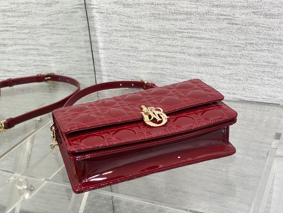 Clutch Bag Sheepskin S-14cm