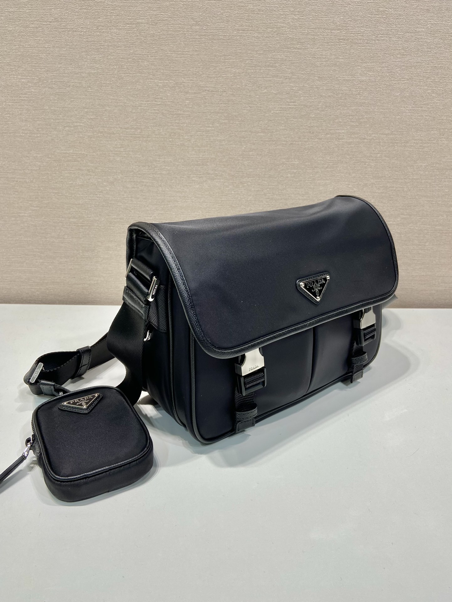 Prada Messenger Bag Nylon 10cm-s