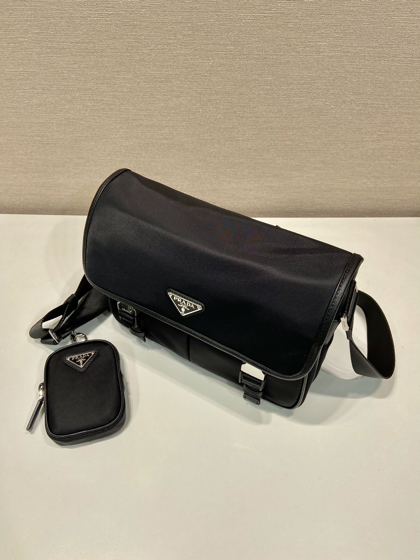 Prada Messenger Bag Nylon 10cm-s