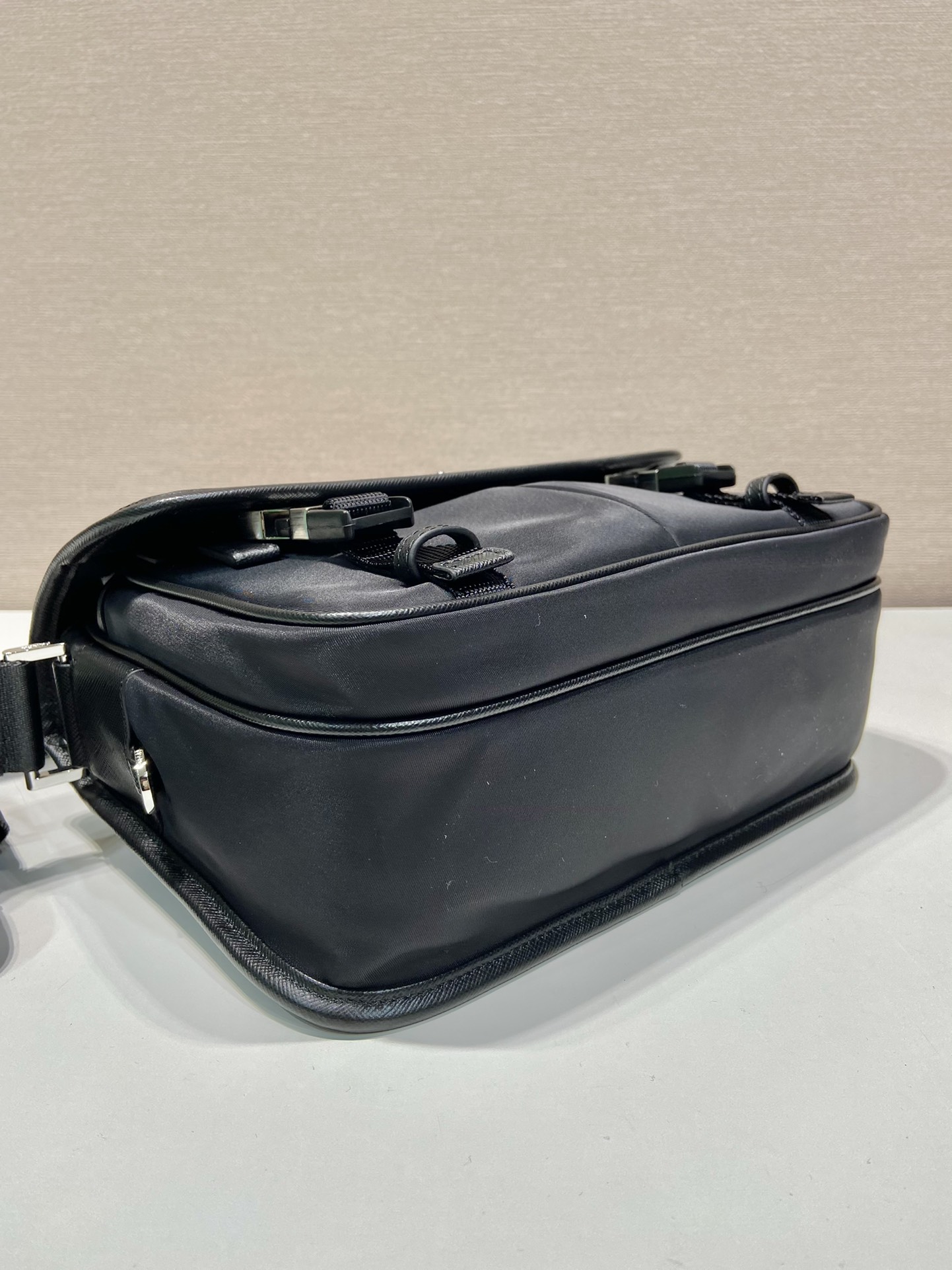 Prada Messenger Bag Nylon 10cm-s