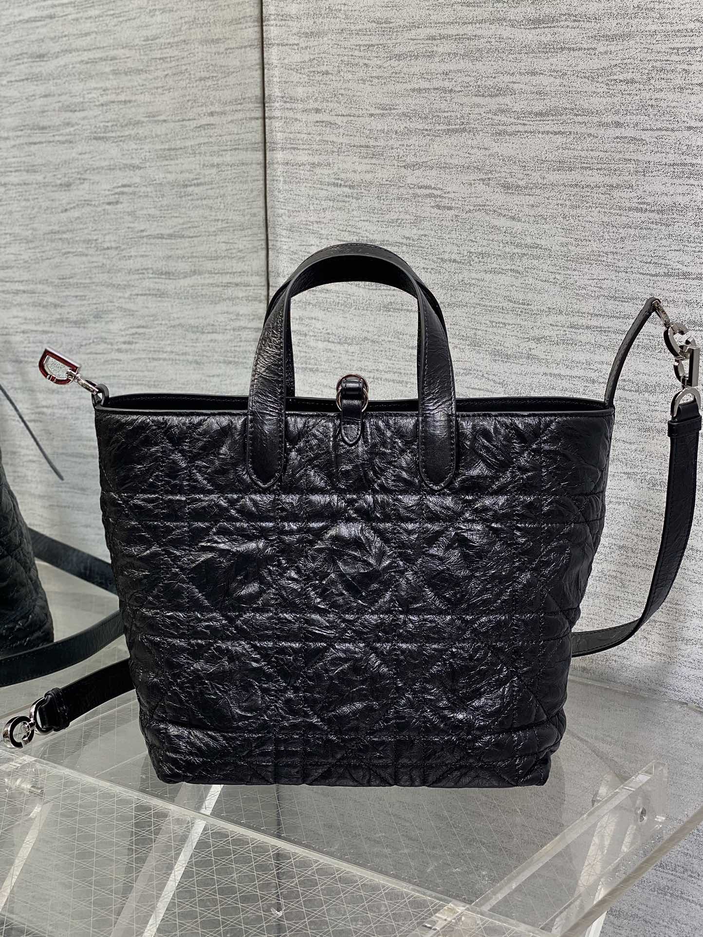 Basic Bag Cow Leather Foldable S-22cm
