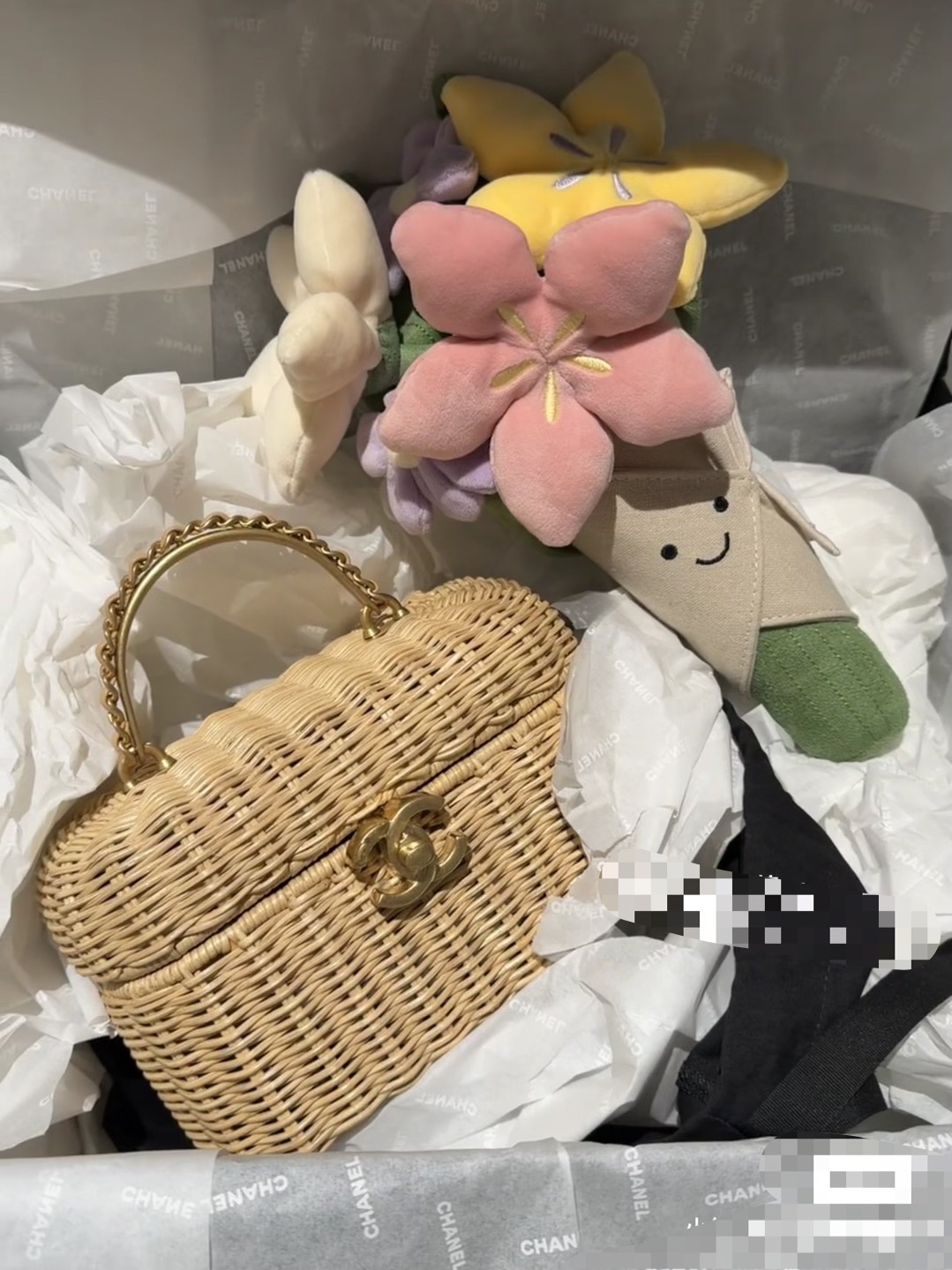 Chanel Basic Bag Gold L