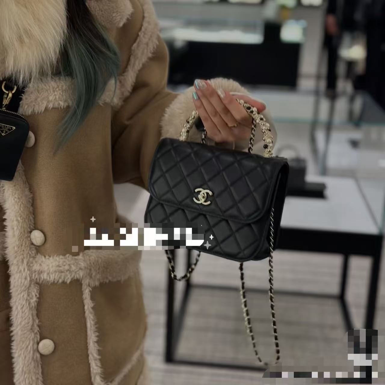 Chanel Basic Bag Cow Leather Black M-l