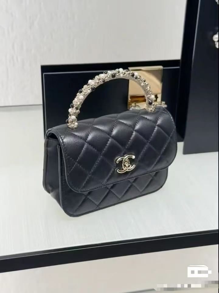 Chanel Basic Bag Cow Leather Black M-l