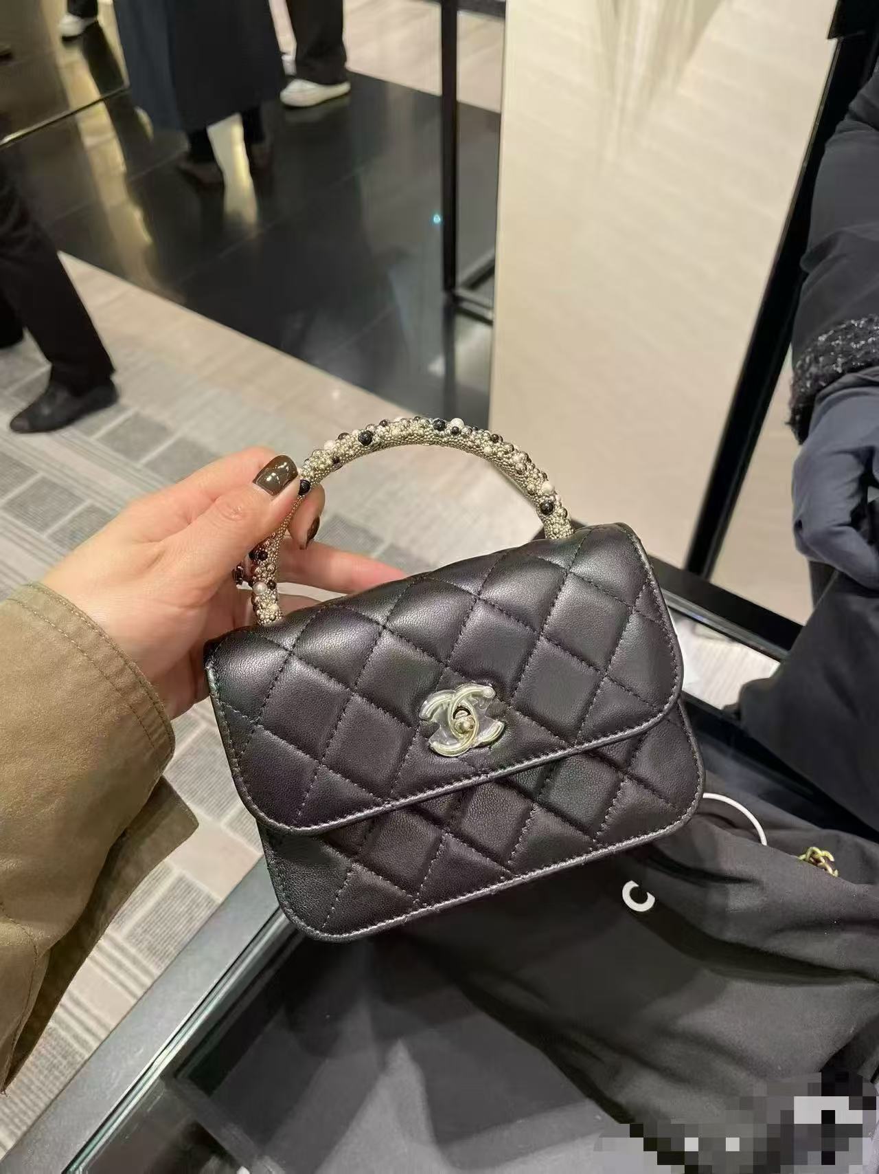 Chanel Basic Bag Cow Leather Black M-l