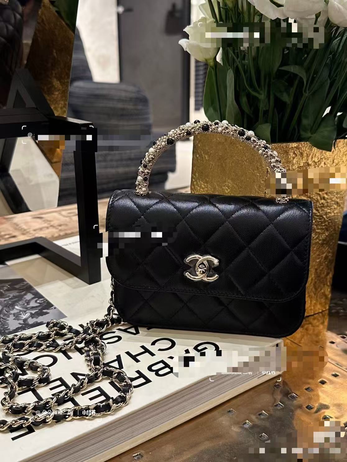 Chanel Basic Bag Cow Leather Black M-l