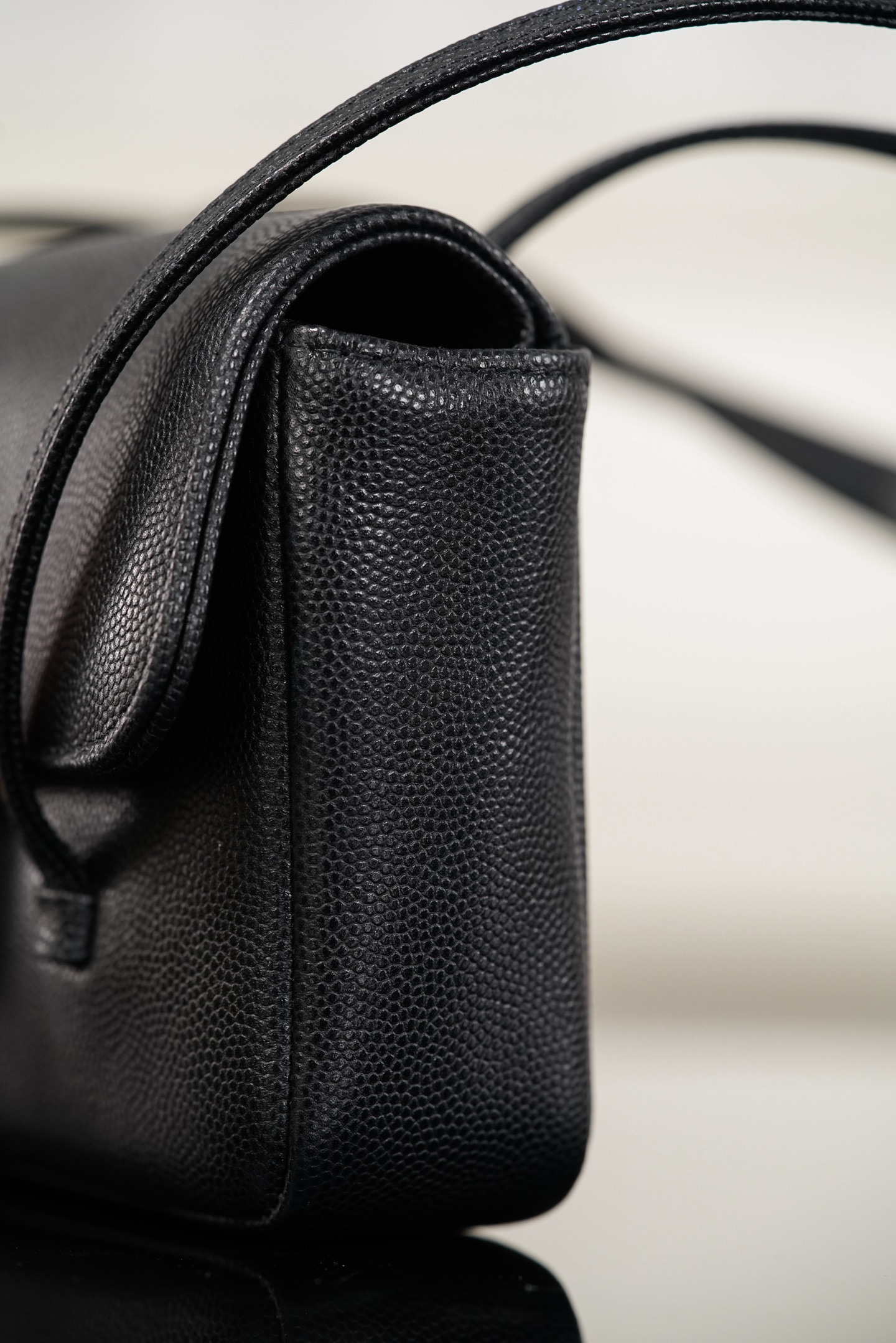 Basic Bag Cow Leather S