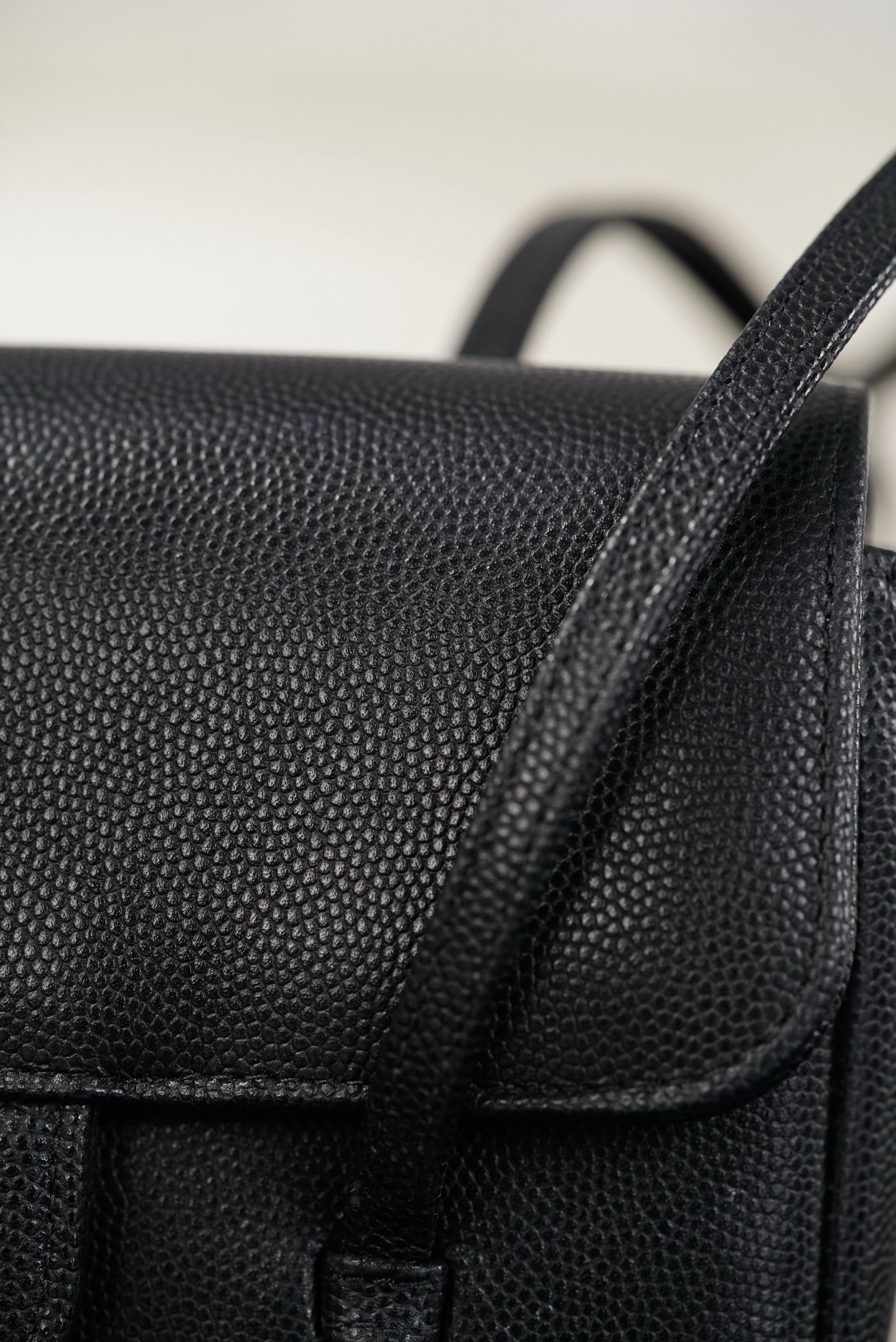 Basic Bag Cow Leather S